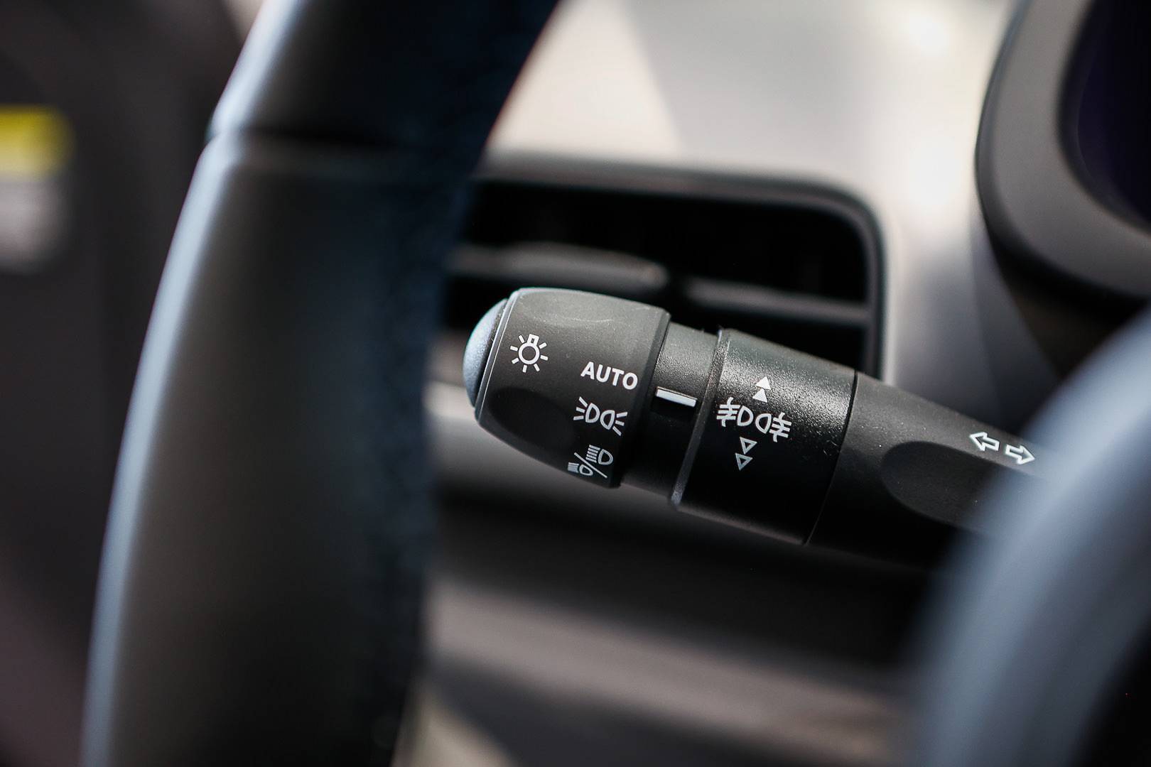 JEEP Avenger - Foto 14