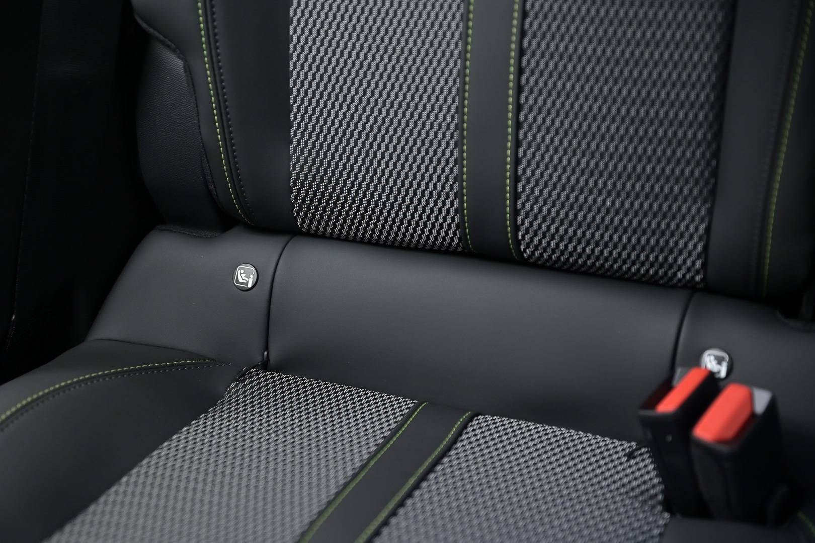 PEUGEOT 208 - Foto 8