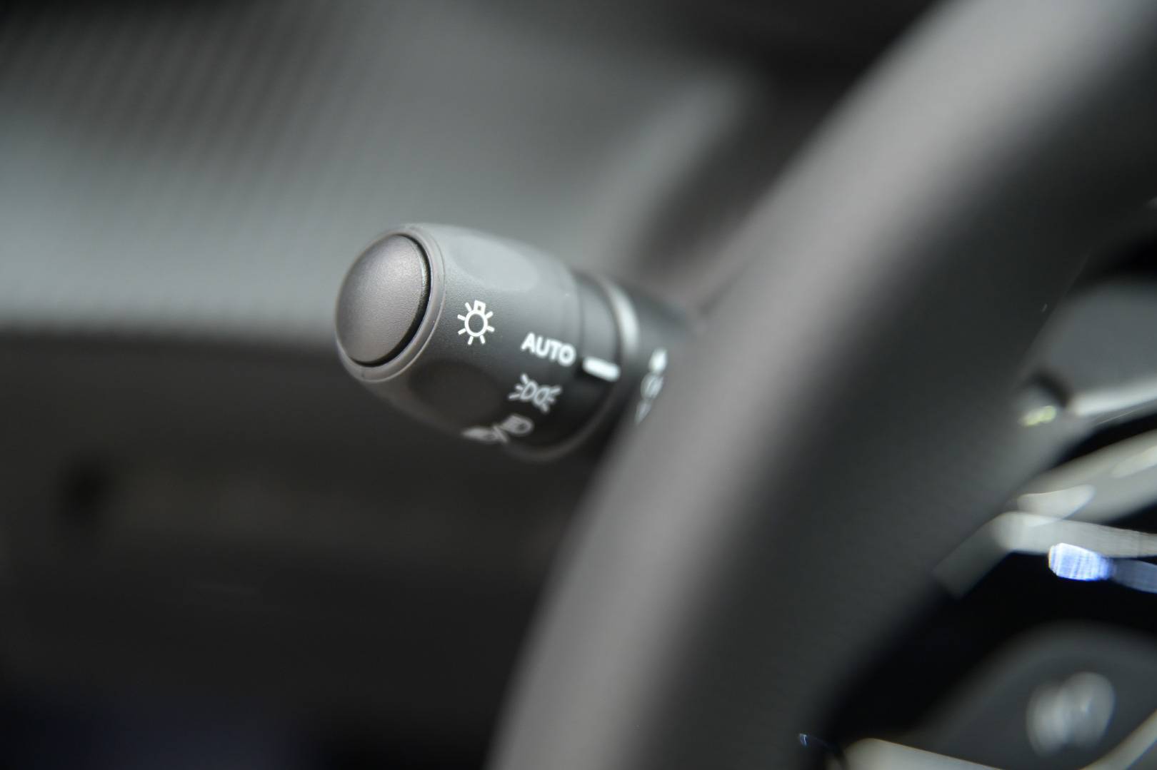 PEUGEOT 208 - Foto 21