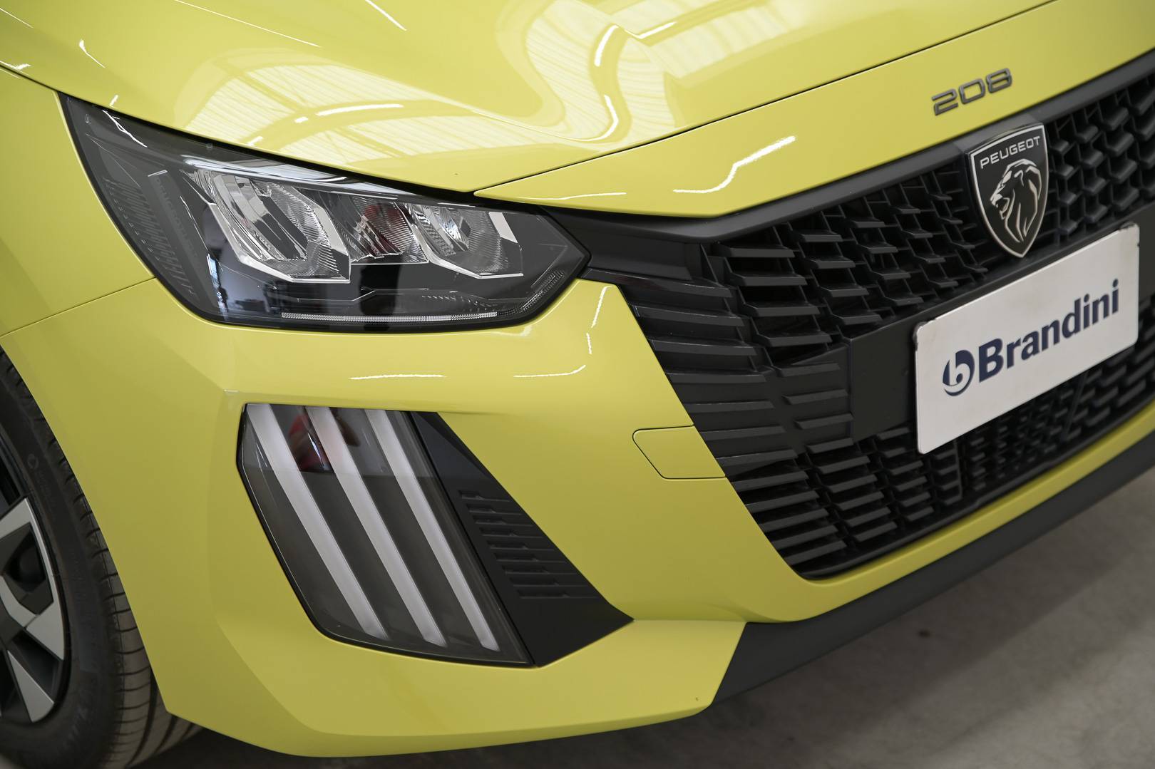 PEUGEOT 208 - Foto 12