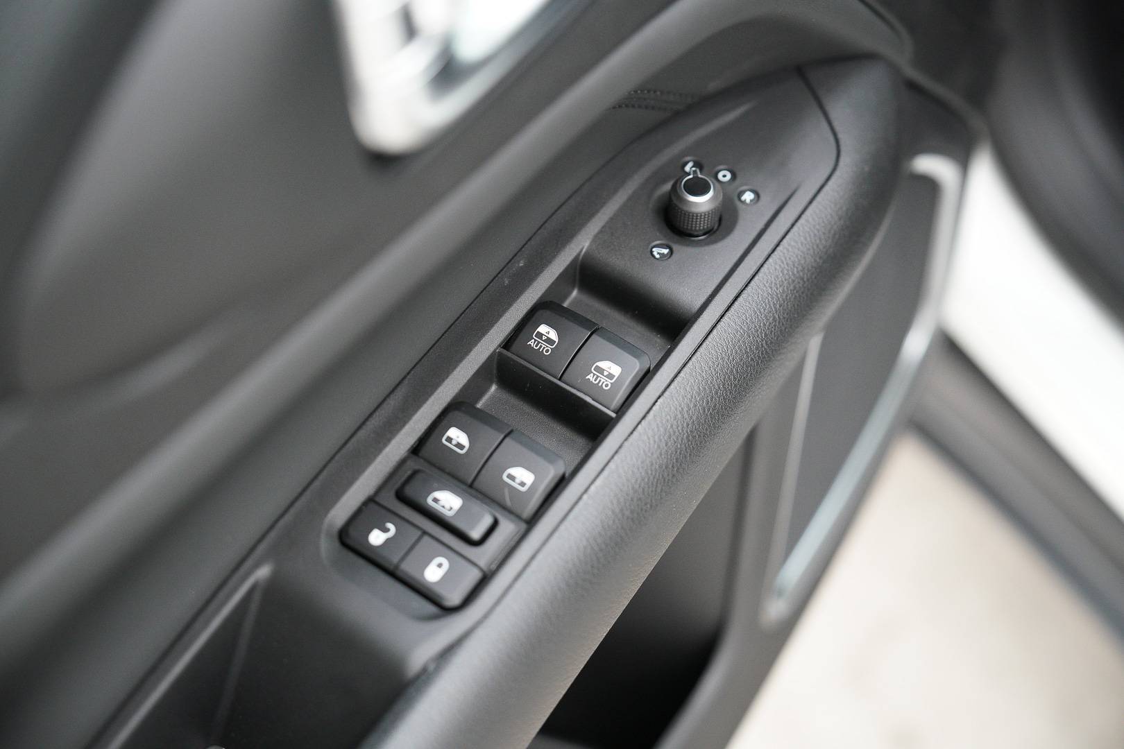 JEEP Compass - Foto 10