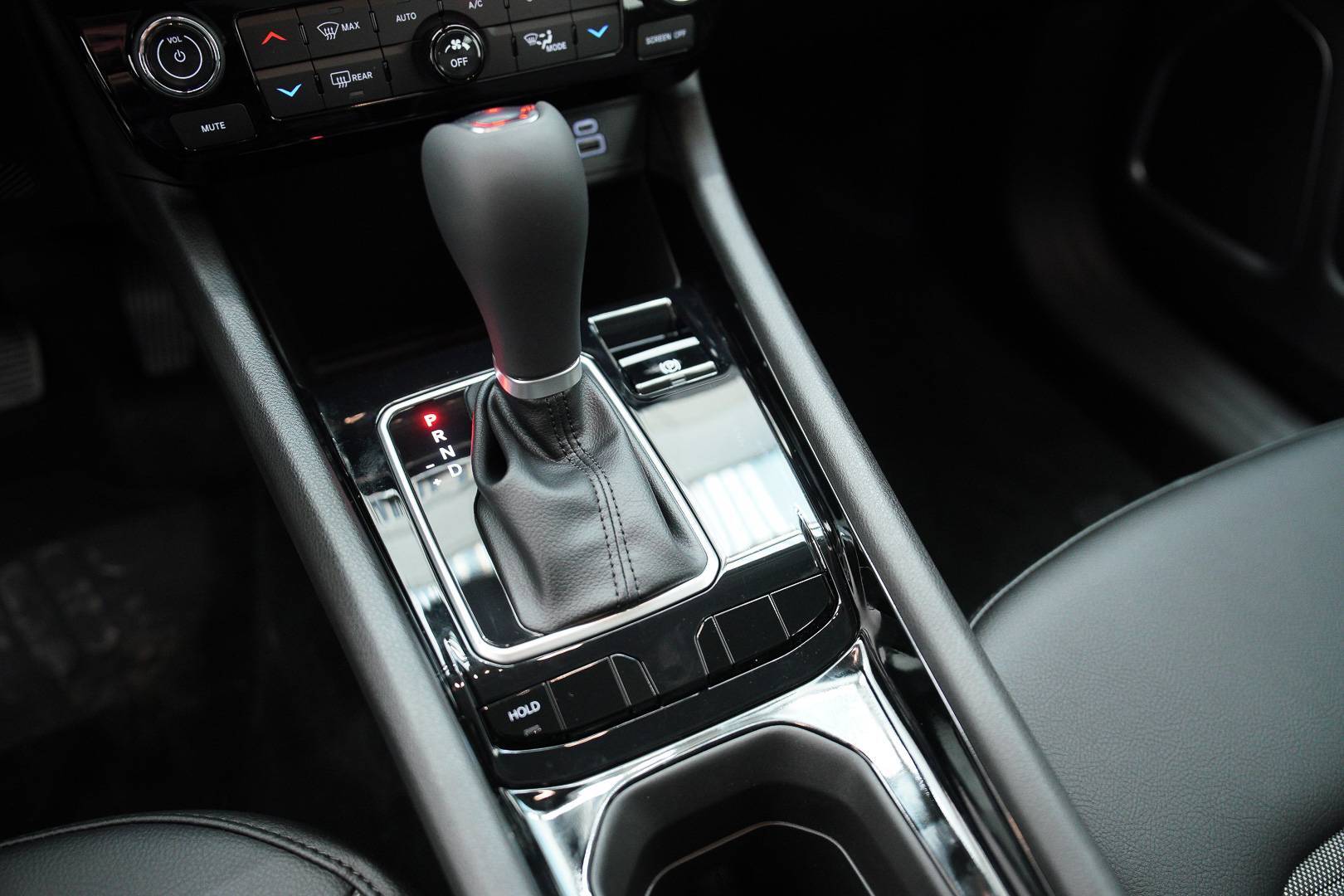 JEEP Compass - Foto 19