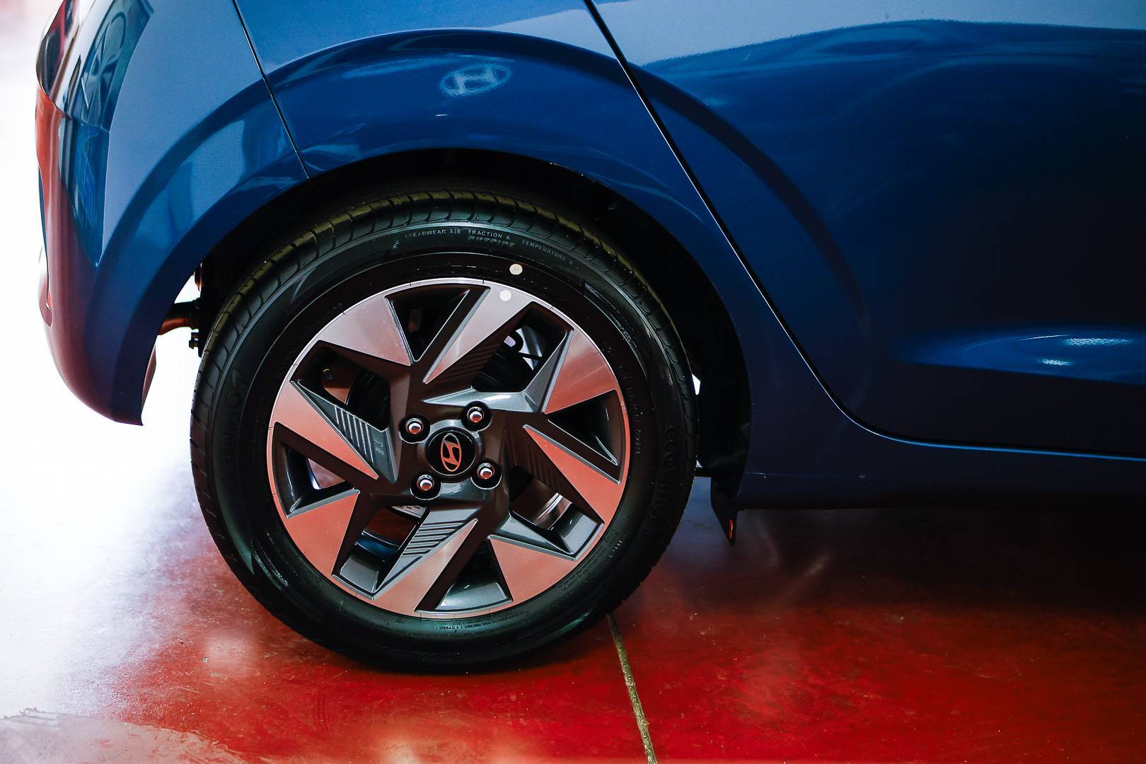 HYUNDAI I10 - Foto 7