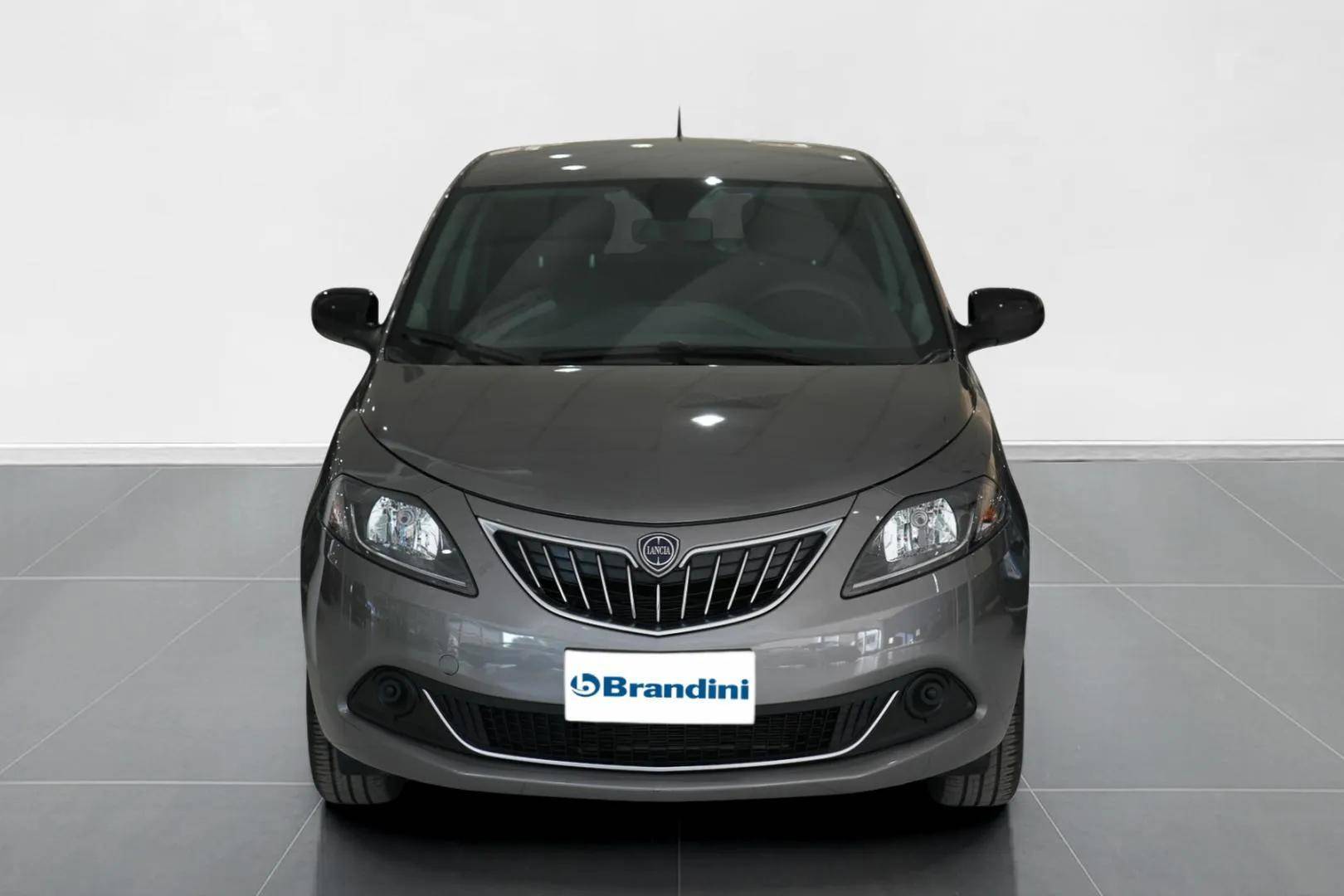 LANCIA Ypsilon - Foto 2