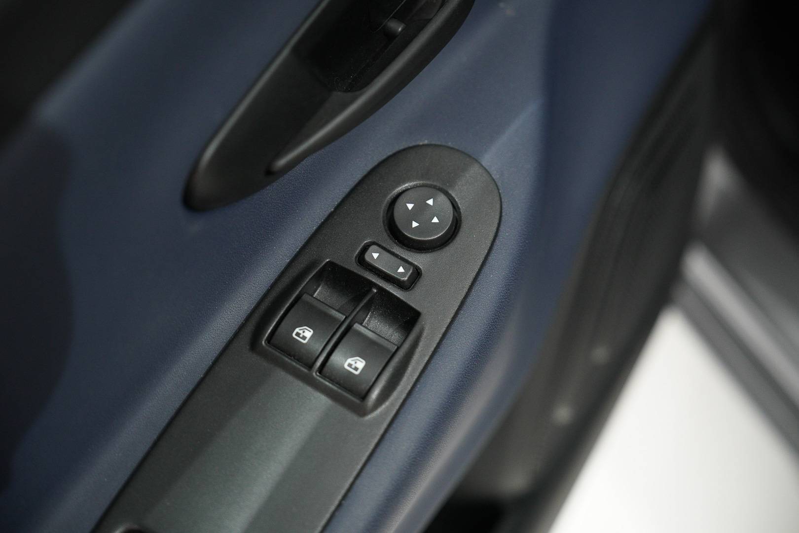 LANCIA Ypsilon - Foto 9