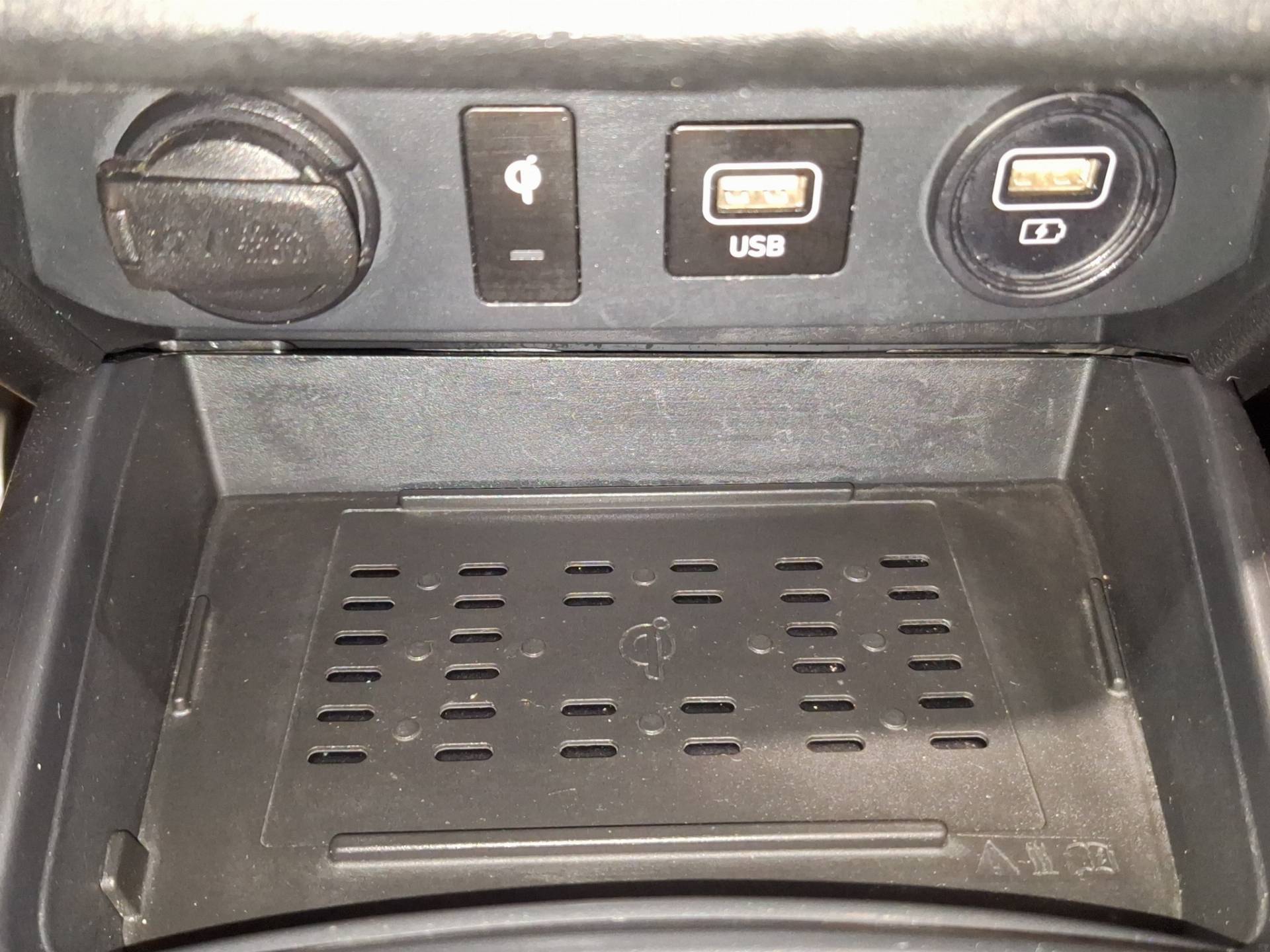 HYUNDAI I10 - Foto 25