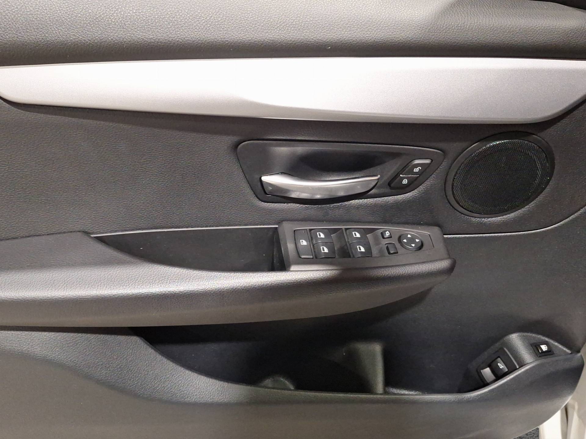 BMW Serie 2 Active Tourer - Foto 8