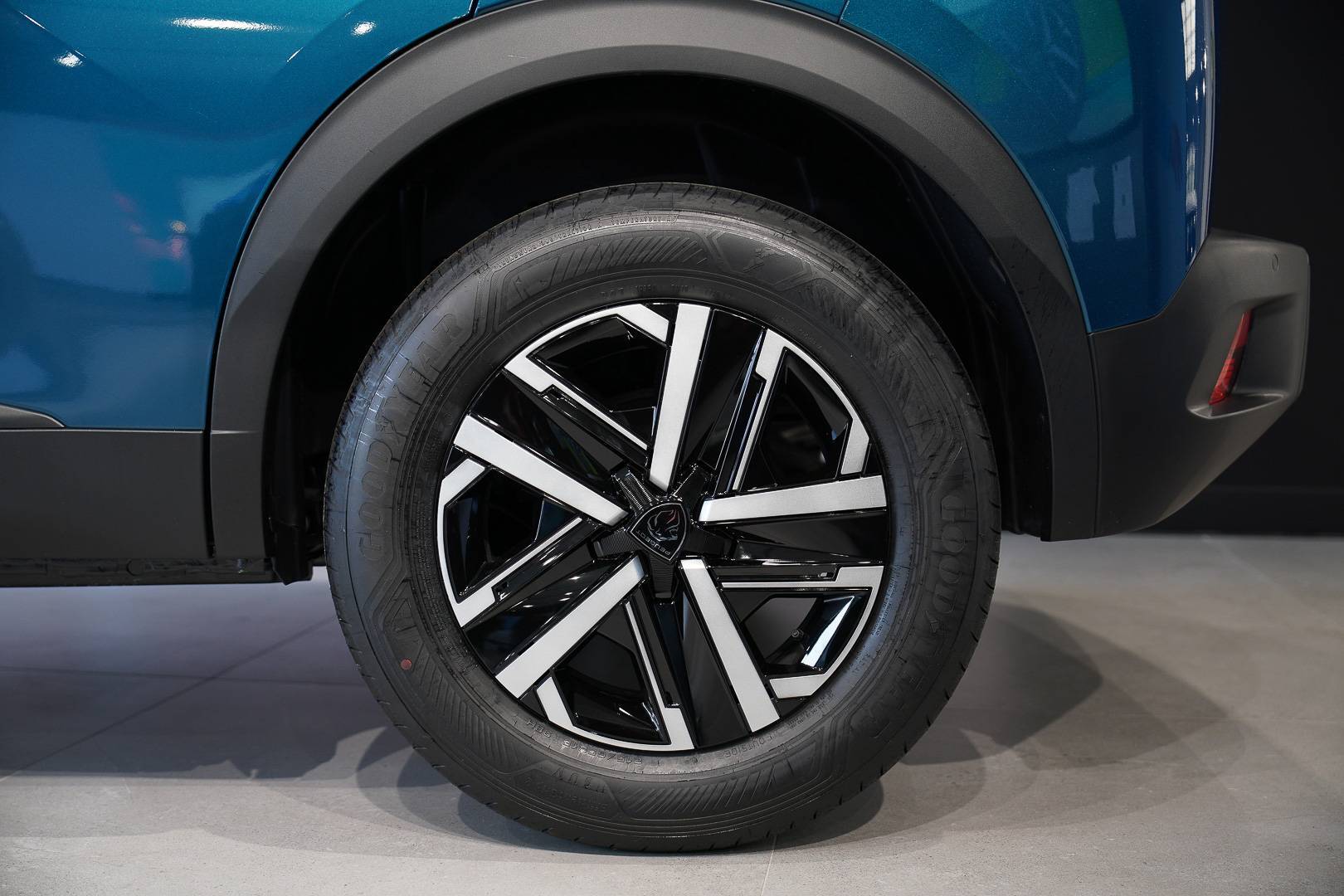 PEUGEOT 208 - Foto 7