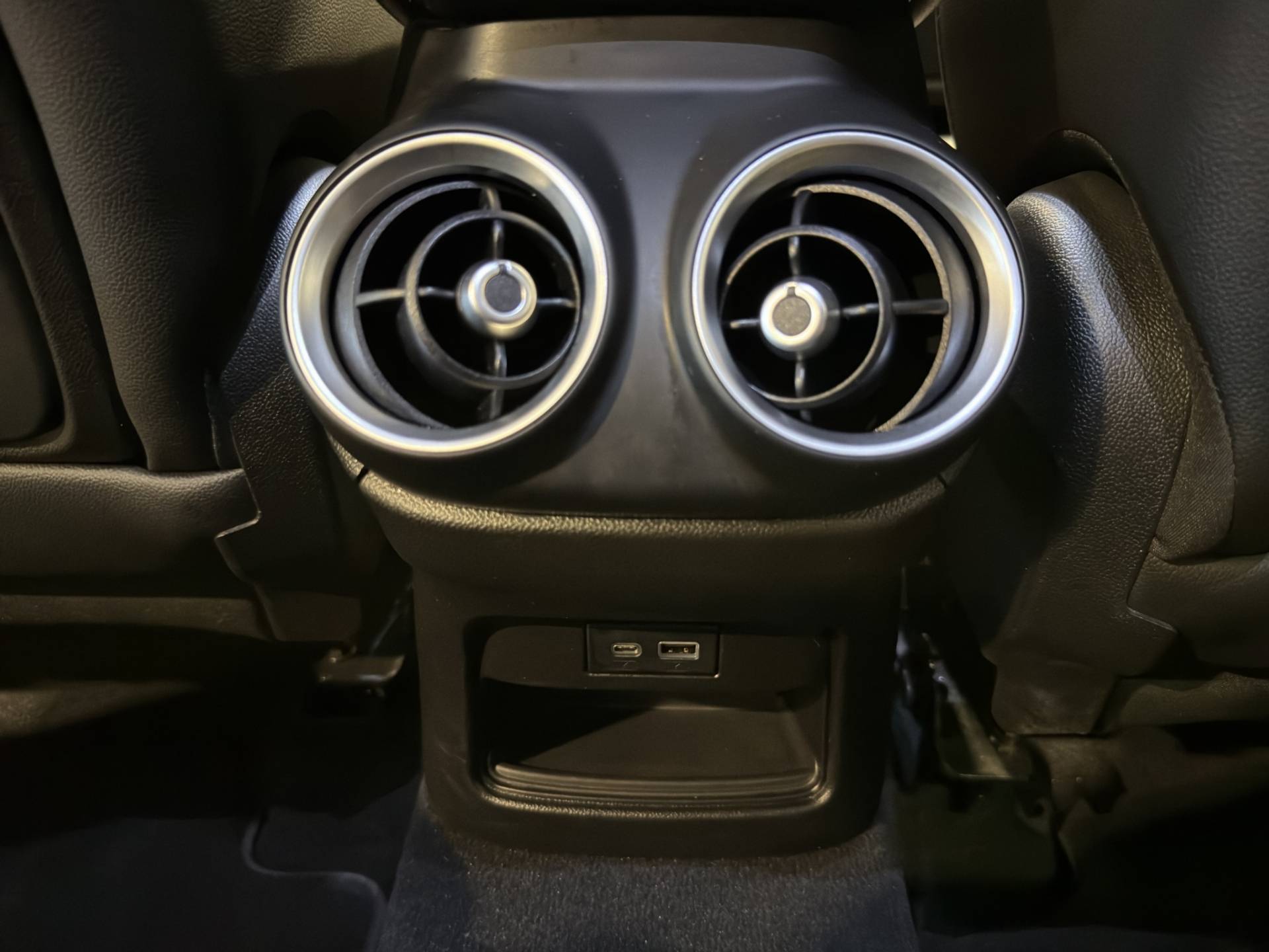 ALFA ROMEO Stelvio - Foto 26