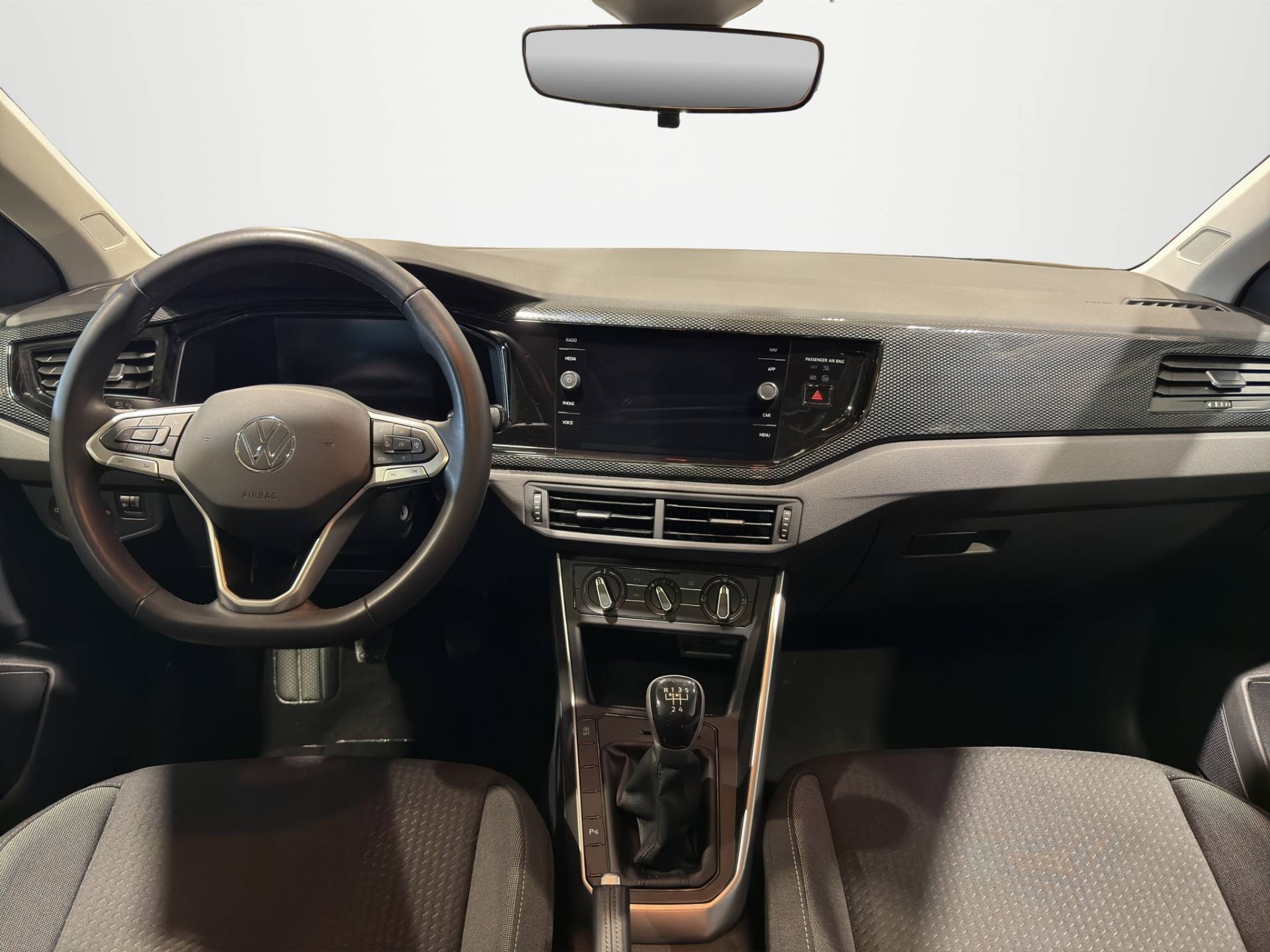 VOLKSWAGEN Polo - Foto 12