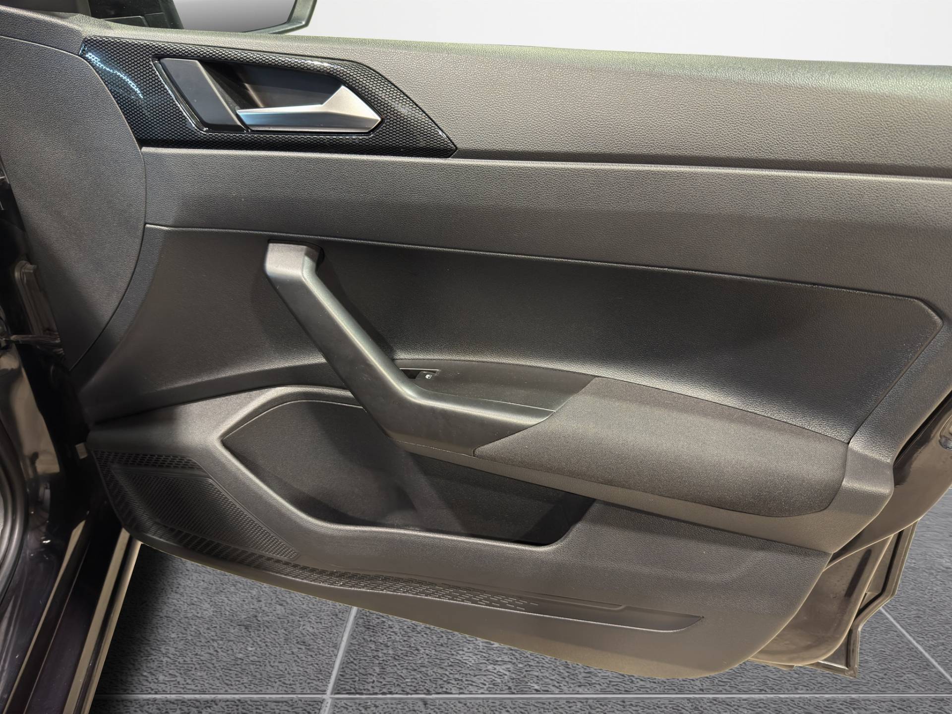 VOLKSWAGEN Polo - Foto 16