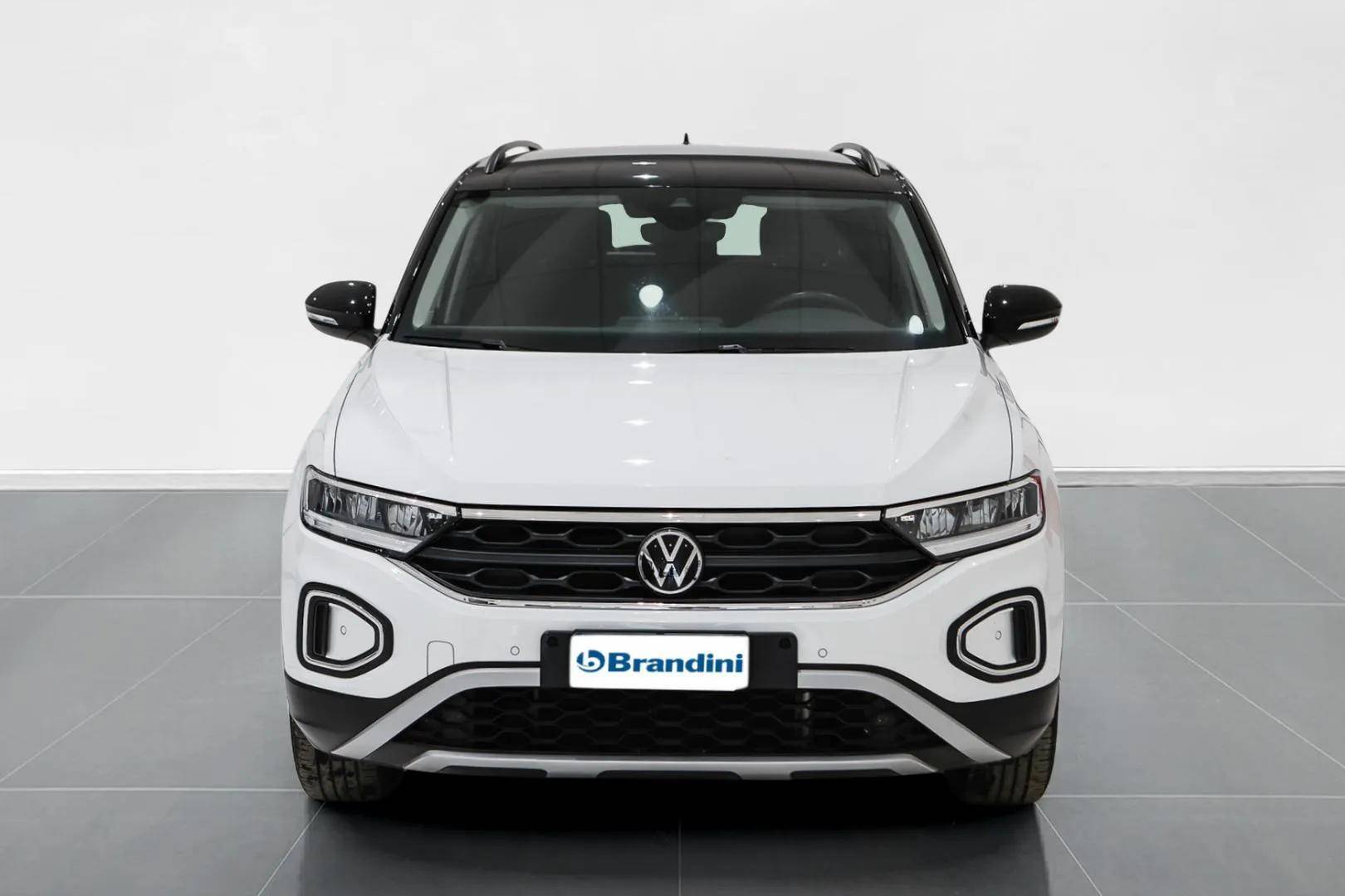 VOLKSWAGEN T-Roc T-Roc 1.0 tsi Style 110cv usata in pronta consegna - Brandini