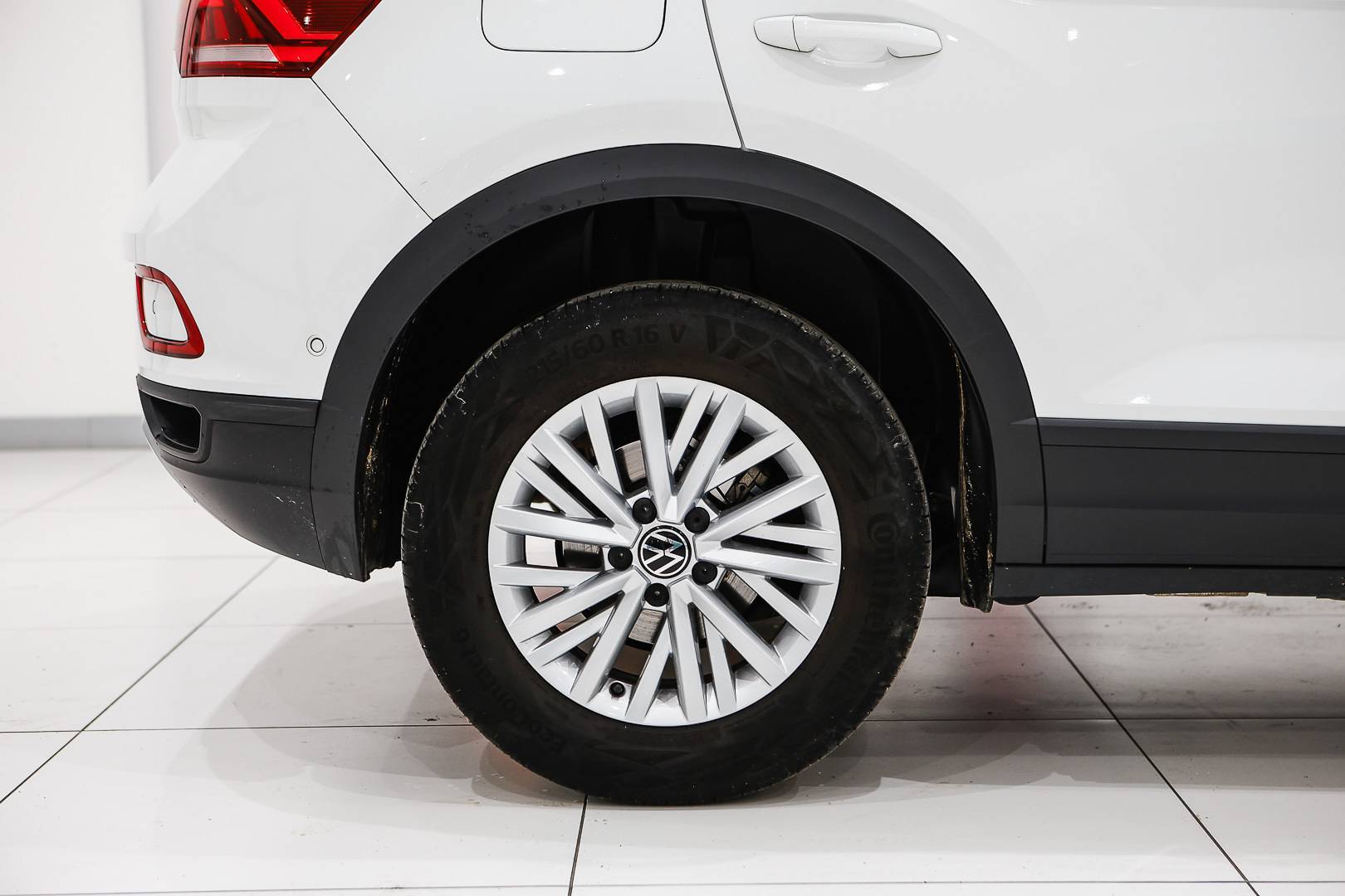 VOLKSWAGEN T-Roc T-Roc 1.0 tsi Style 110cv usata in pronta consegna - Brandini