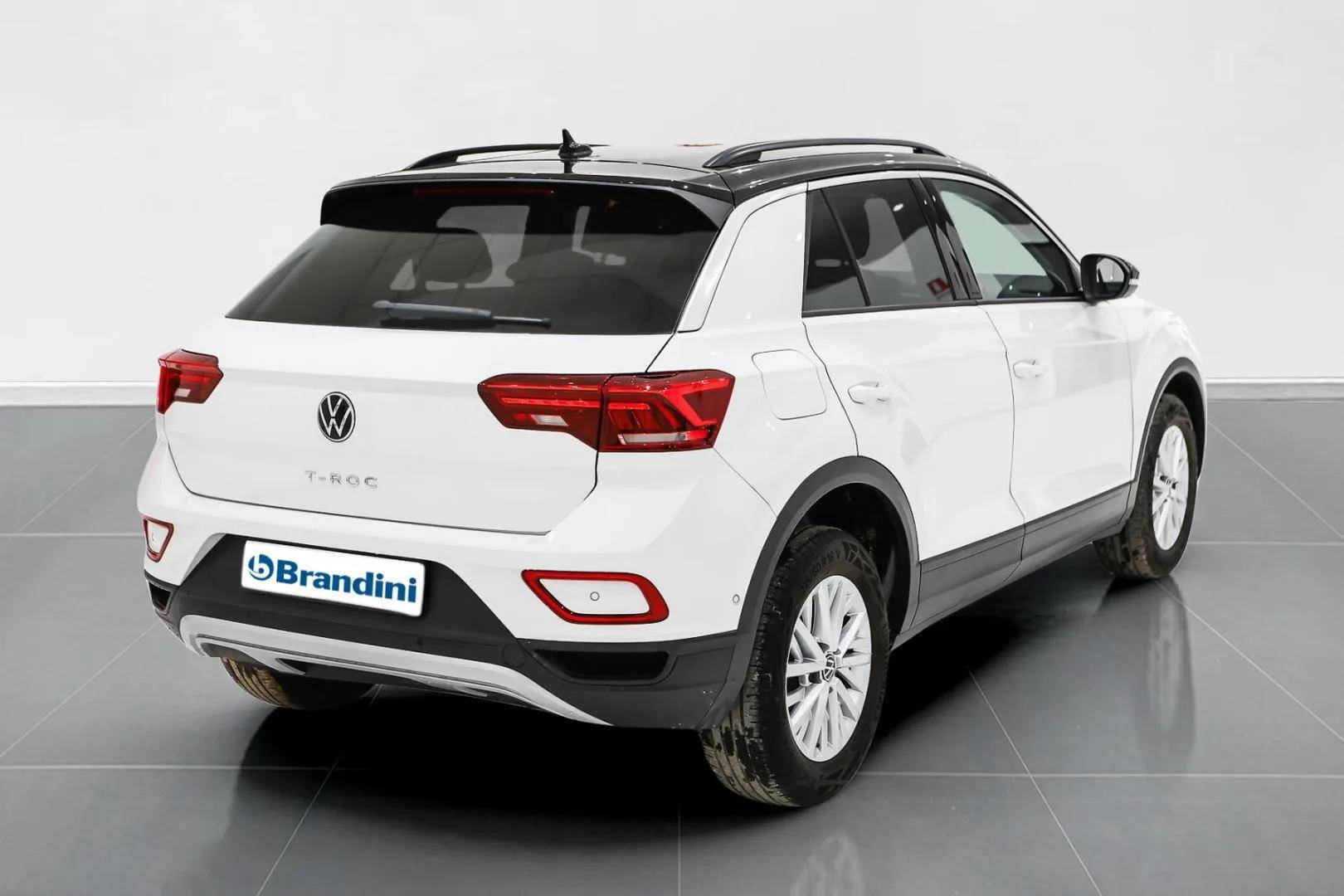 VOLKSWAGEN T-Roc T-Roc 1.0 tsi Style 110cv usata in pronta consegna - Brandini