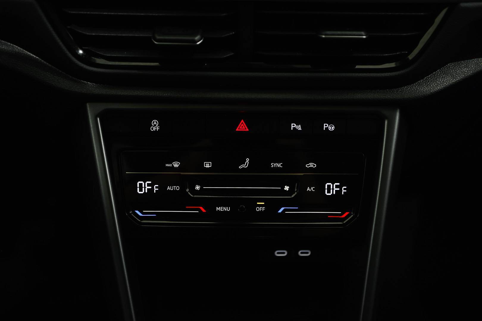 VOLKSWAGEN T-Roc T-Roc 1.0 tsi Style 110cv usata in pronta consegna - Brandini