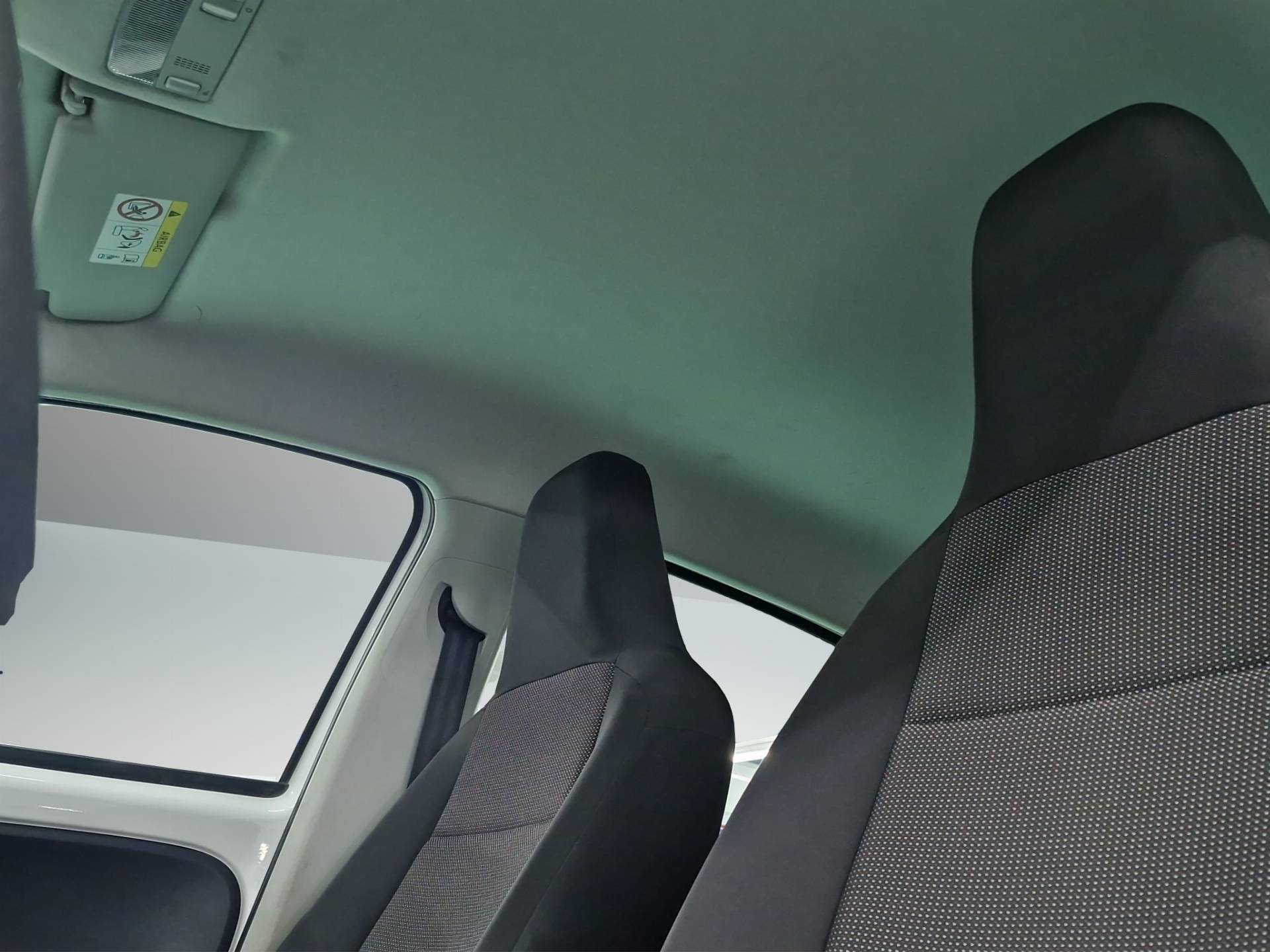 VOLKSWAGEN up! - Foto 23