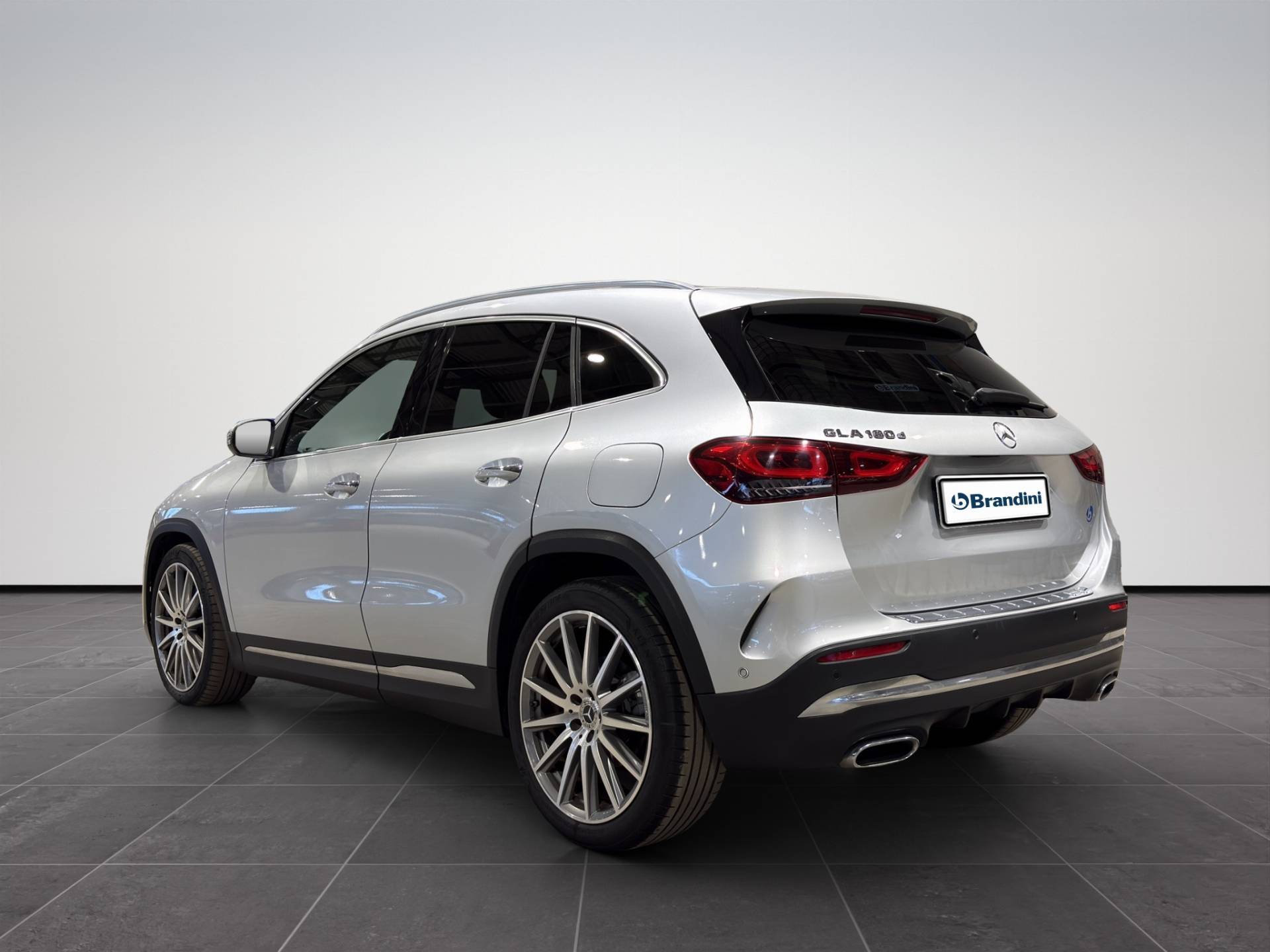 MERCEDES GLA - Foto 4