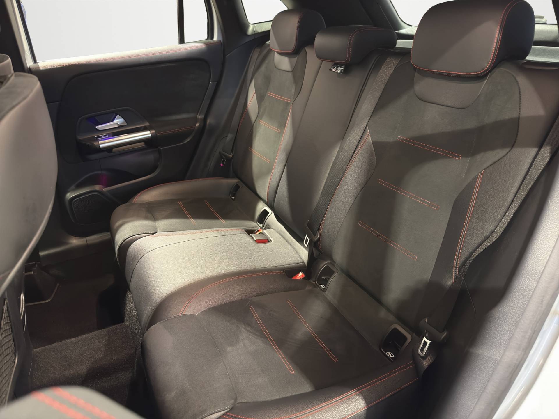 MERCEDES GLA - Foto 11