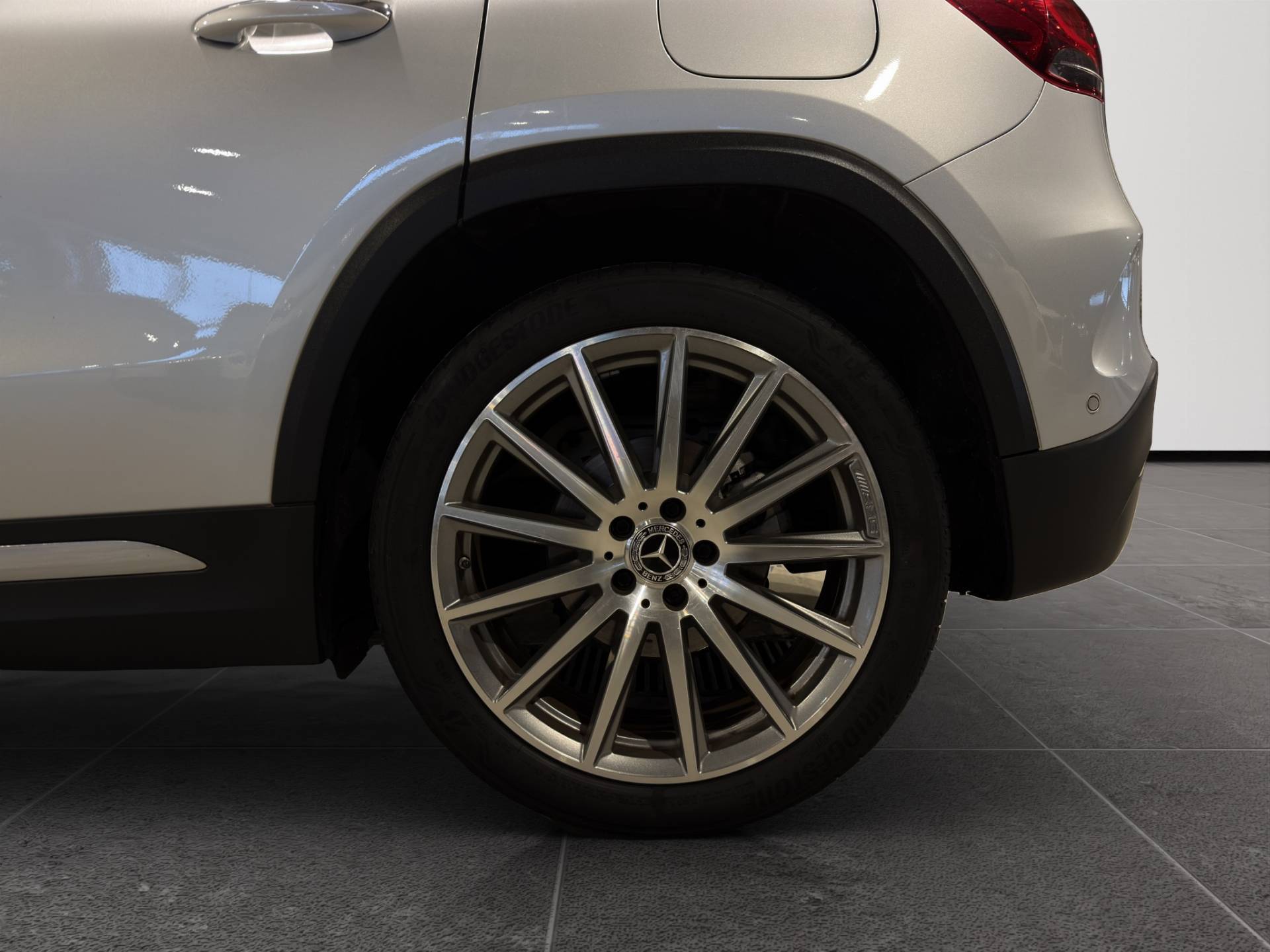 MERCEDES GLA - Foto 20