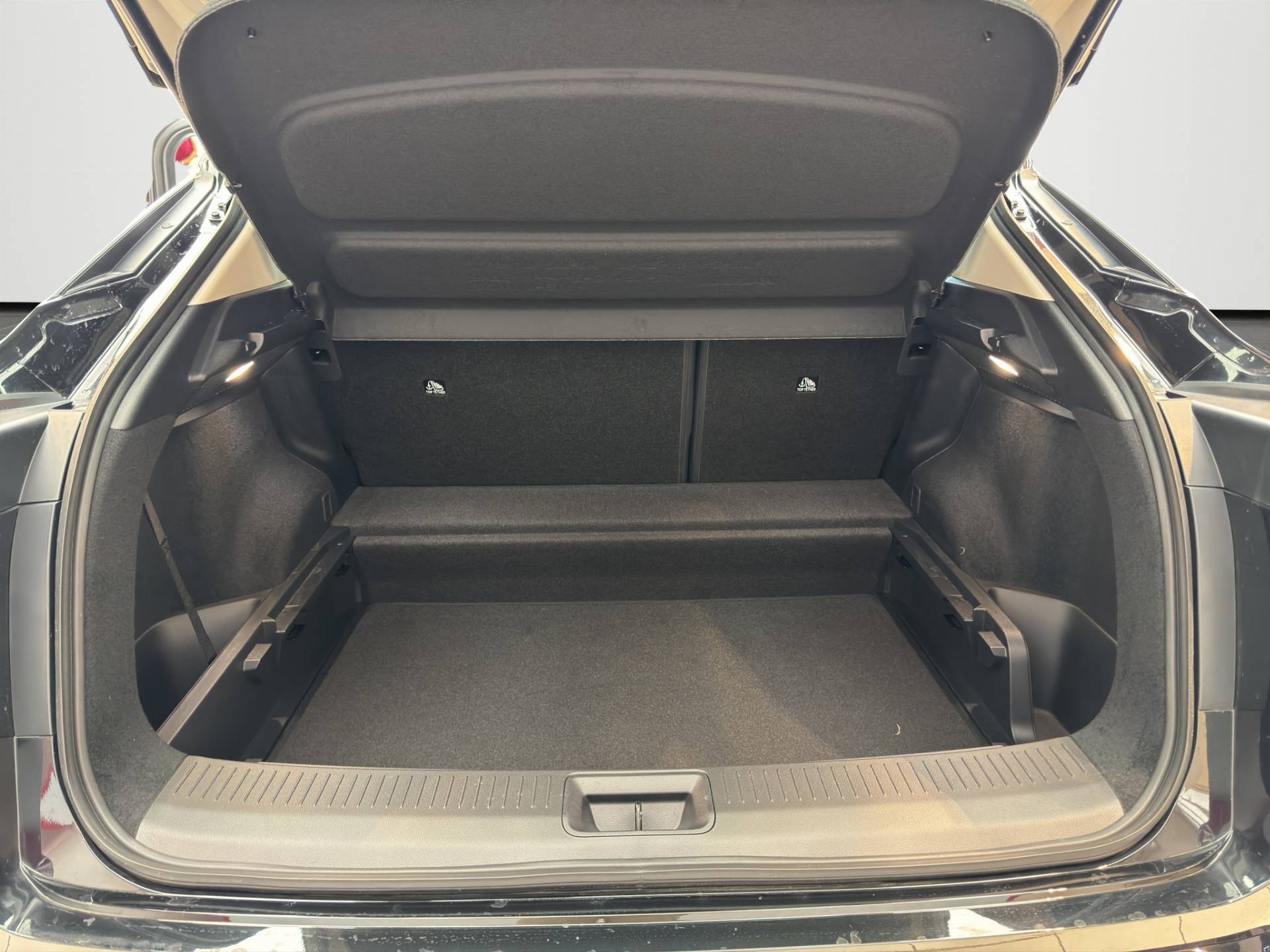 NISSAN ARIYA - Foto 18