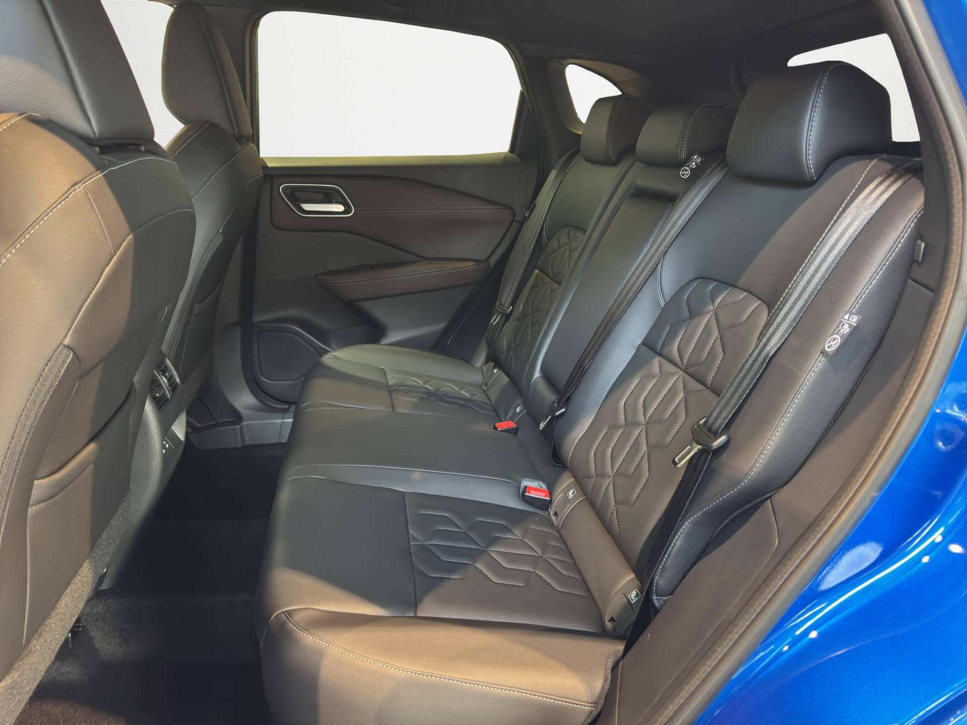 NISSAN Qashqai Qashqai 1.3 mhev Tekna 2wd 158cv xtronic usata in pronta consegna - Brandini