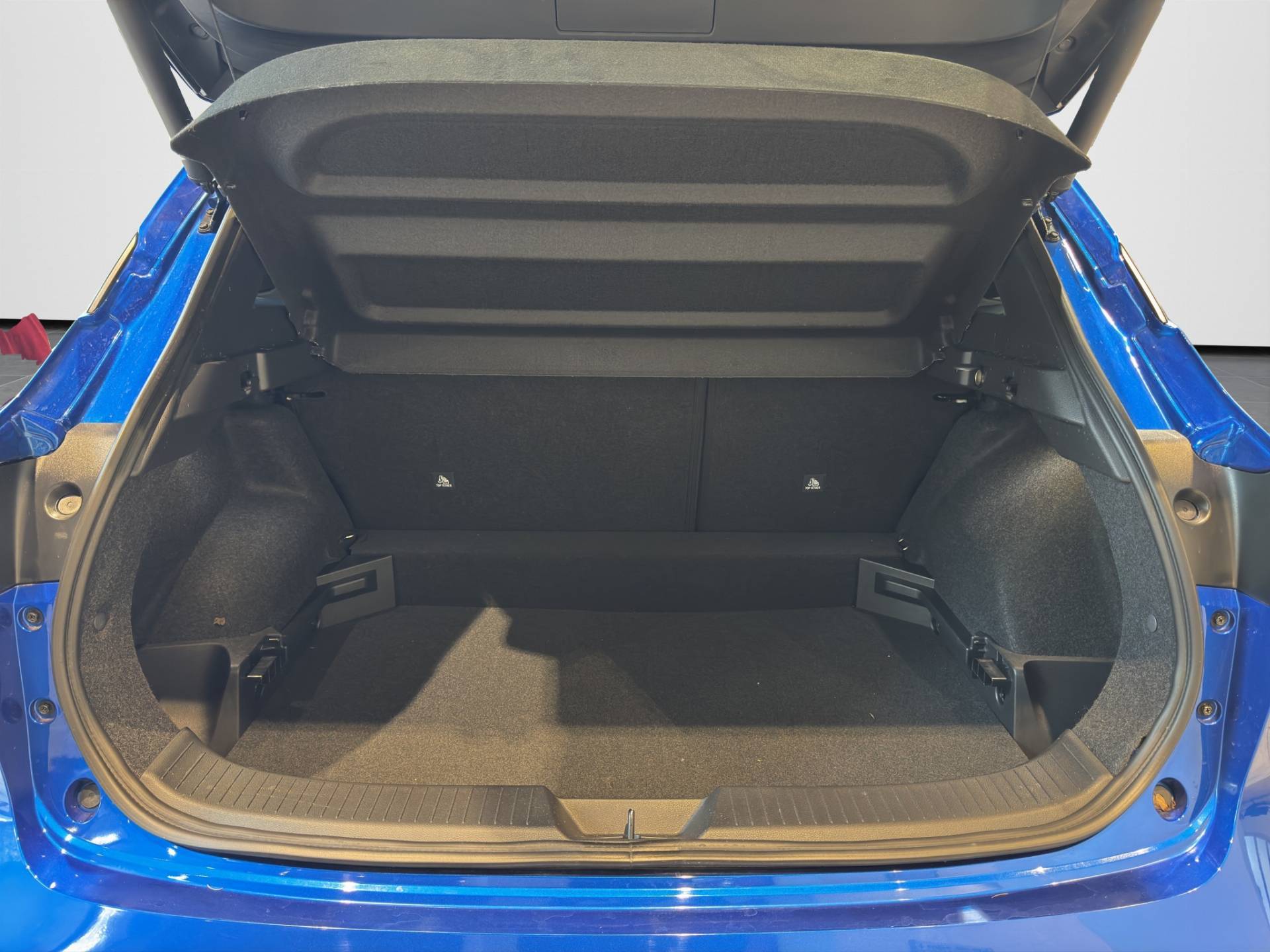 NISSAN Qashqai Qashqai 1.3 mhev Tekna 2wd 158cv xtronic usata in pronta consegna - Brandini