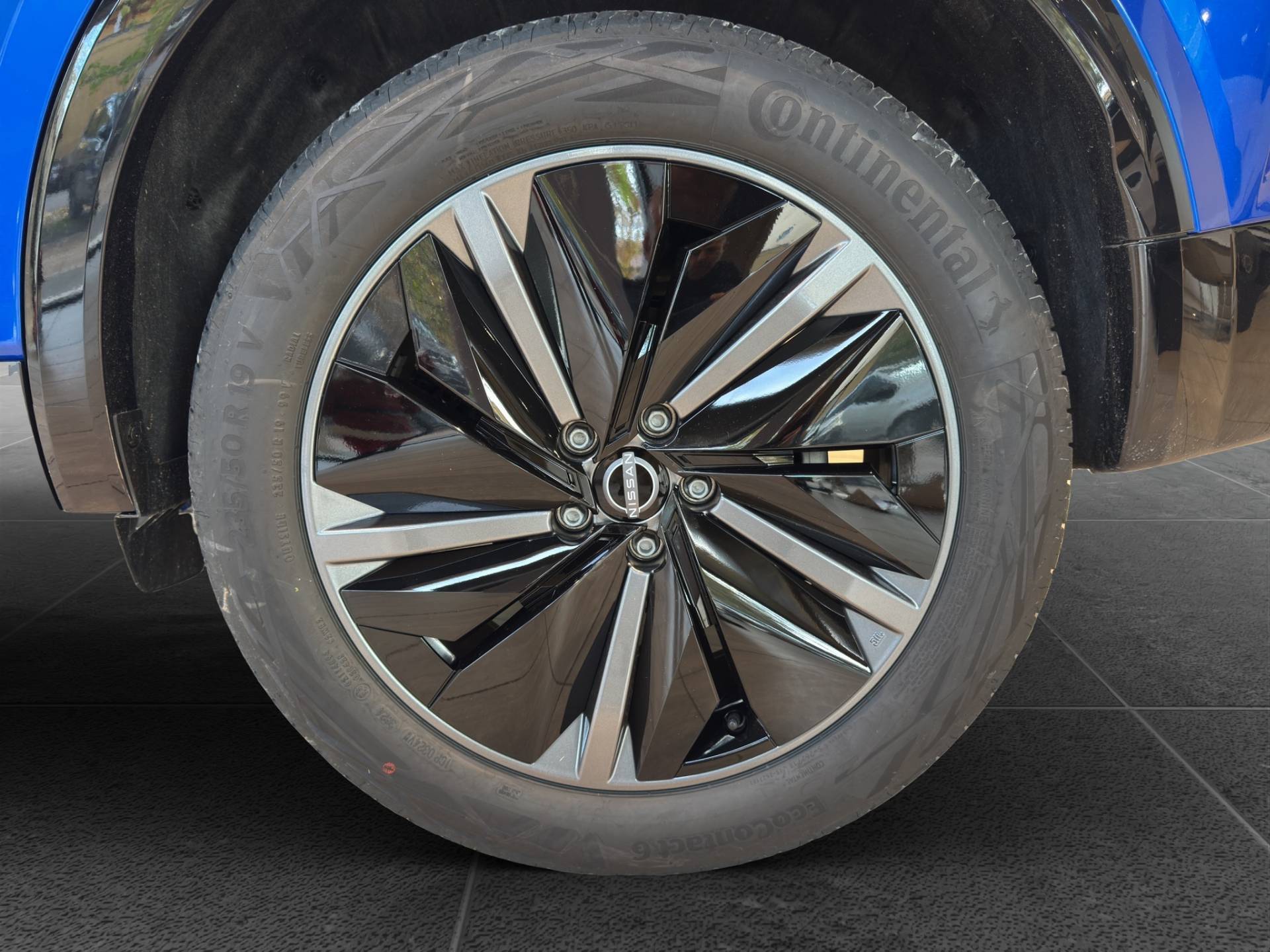 NISSAN Qashqai Qashqai 1.3 mhev Tekna 2wd 158cv xtronic usata in pronta consegna - Brandini