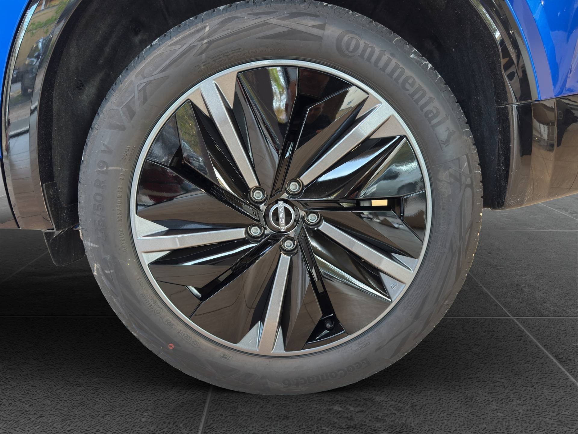 NISSAN Qashqai Qashqai 1.3 mhev Tekna 2wd 158cv xtronic usata in pronta consegna - Brandini