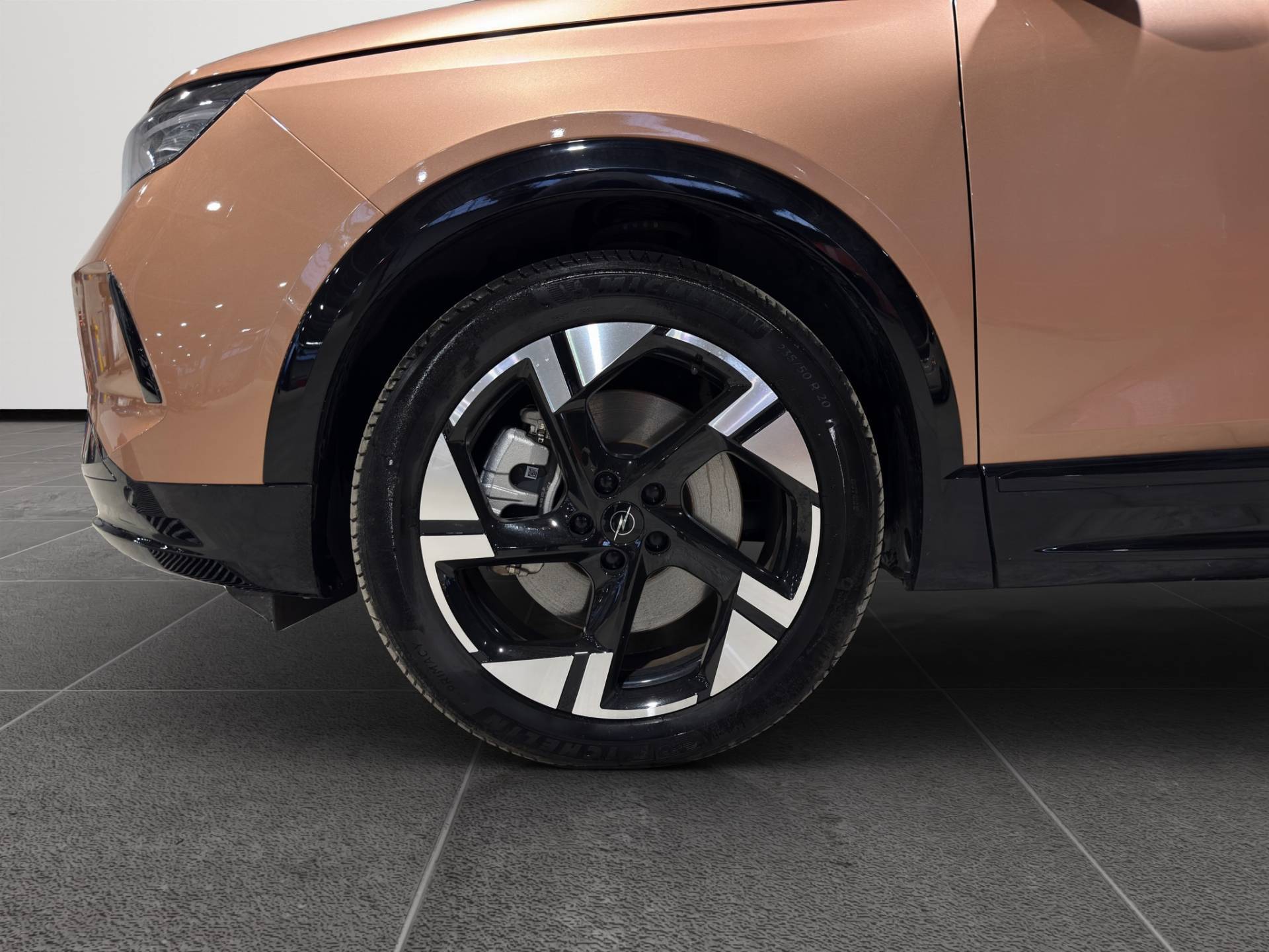 OPEL Grandland - Foto 19