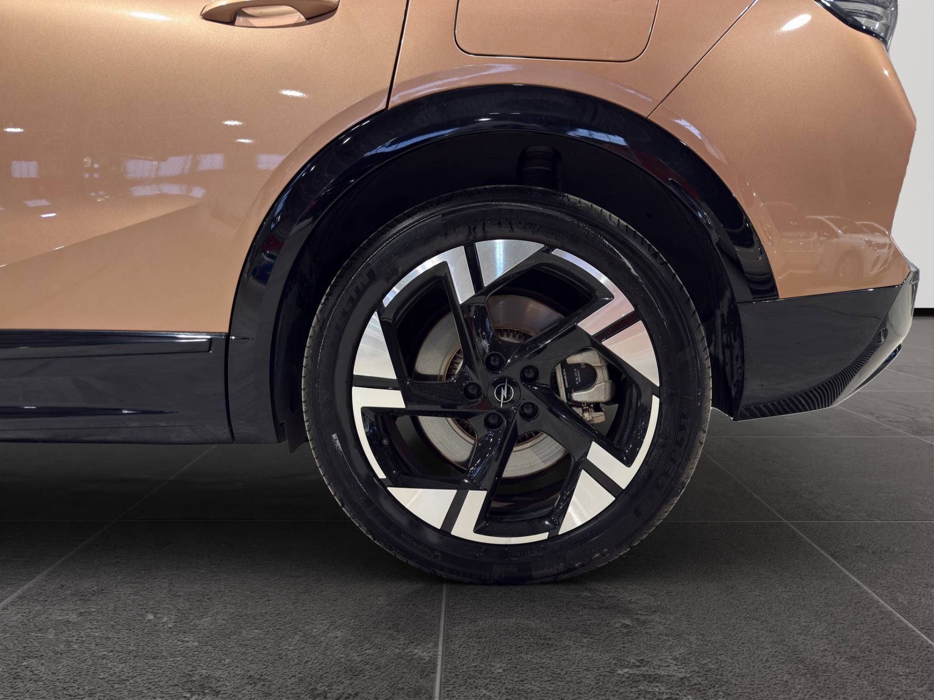 OPEL Grandland - Foto 20