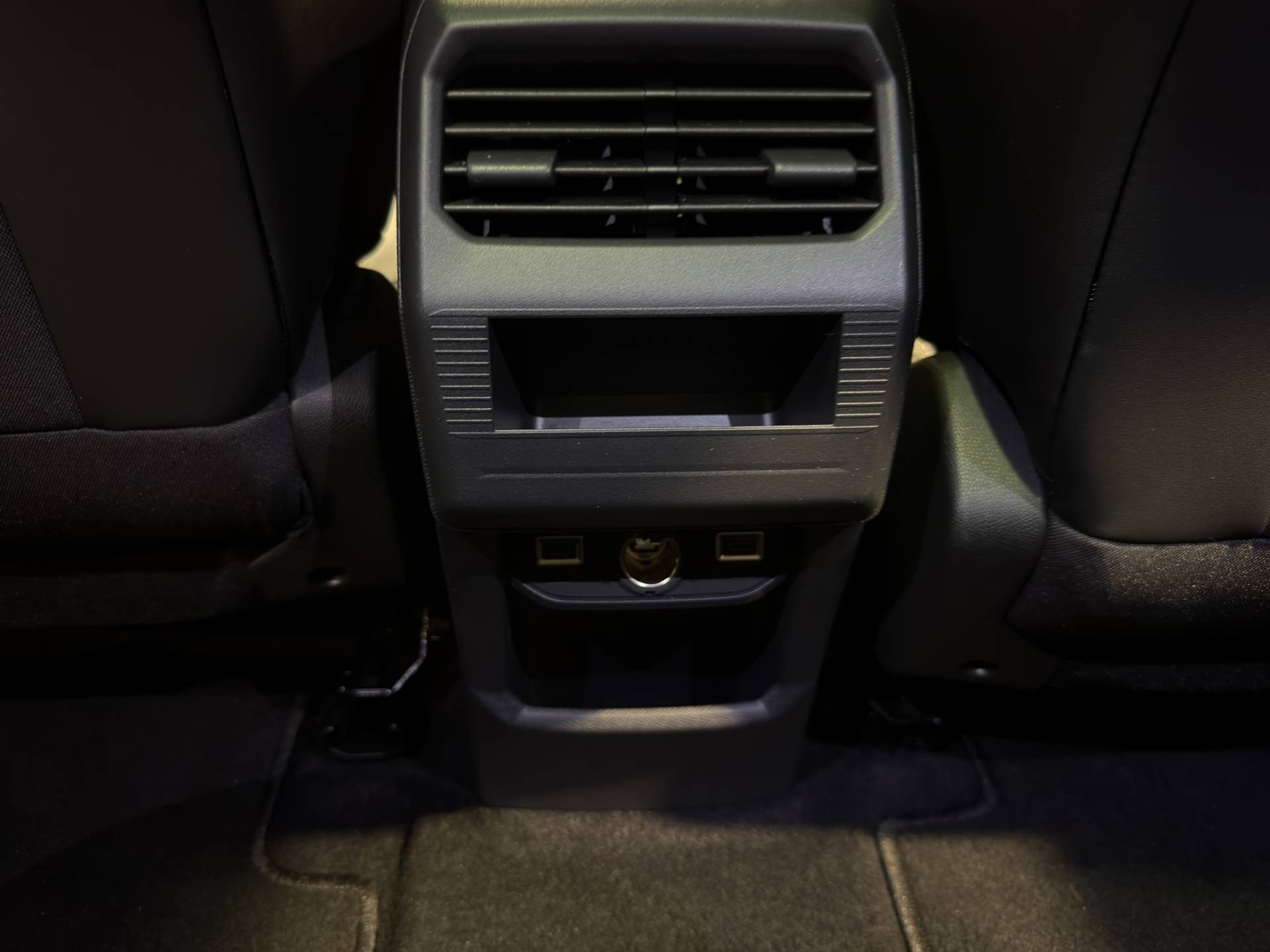 OPEL Grandland - Foto 27