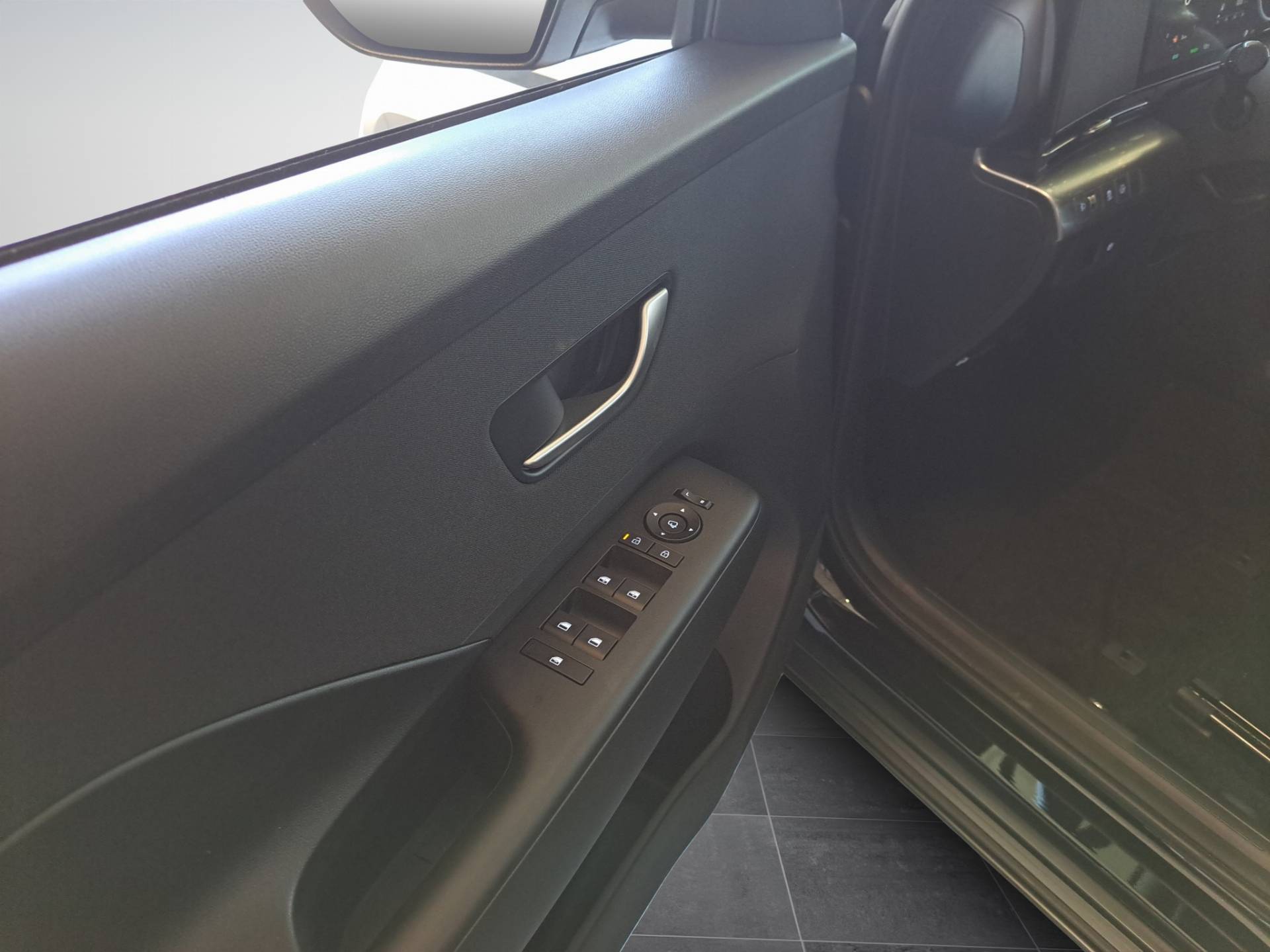 Auto Venduta - HYUNDAI Kona Kona 1.6 gdi hev Business Advanced Pack 2wd 138cv dct usata in pronta consegna - Brandini