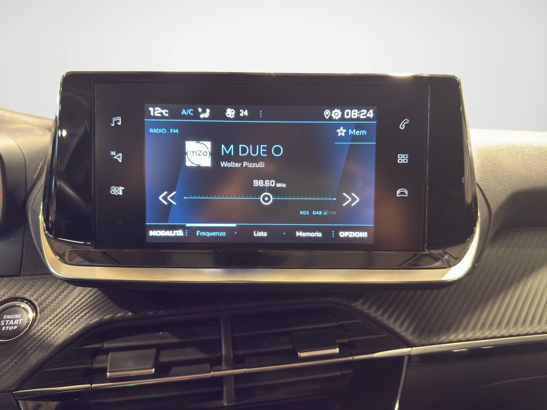 PEUGEOT 2008 - Foto 14