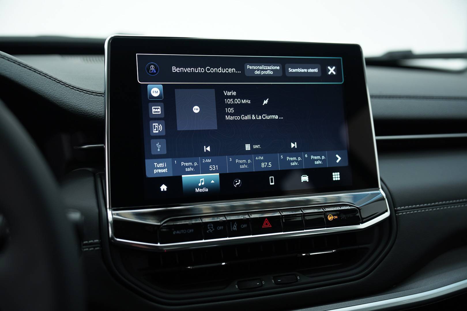 JEEP Compass - Foto 16