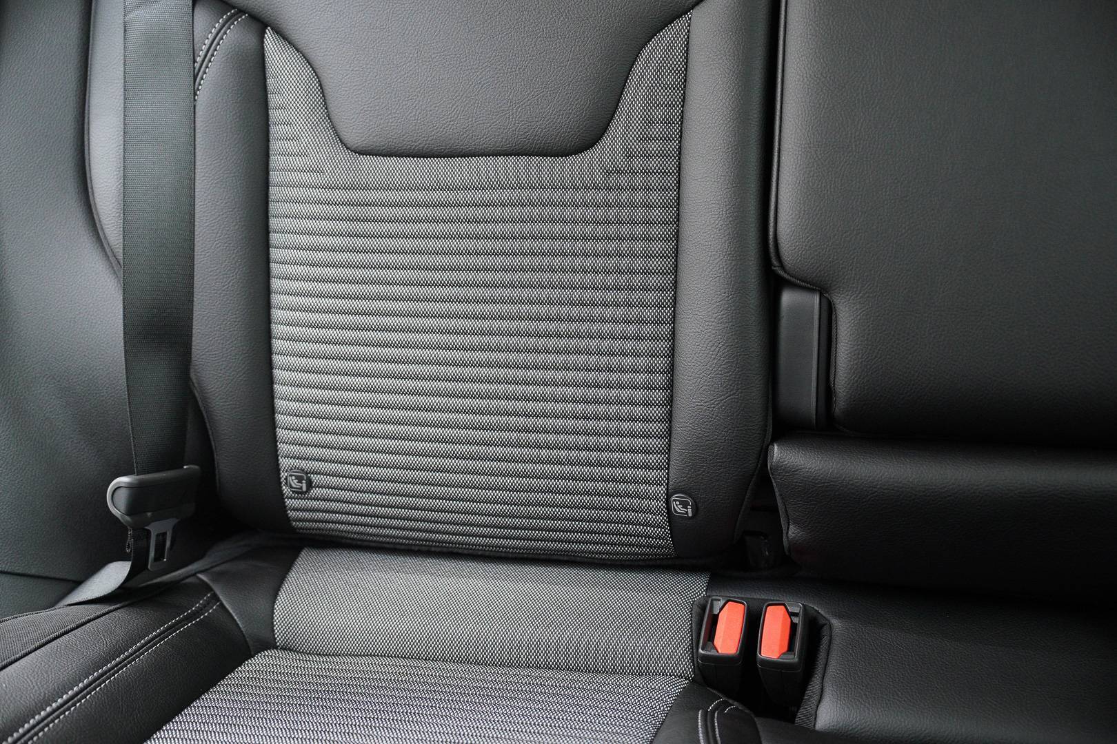 JEEP Compass - Foto 24