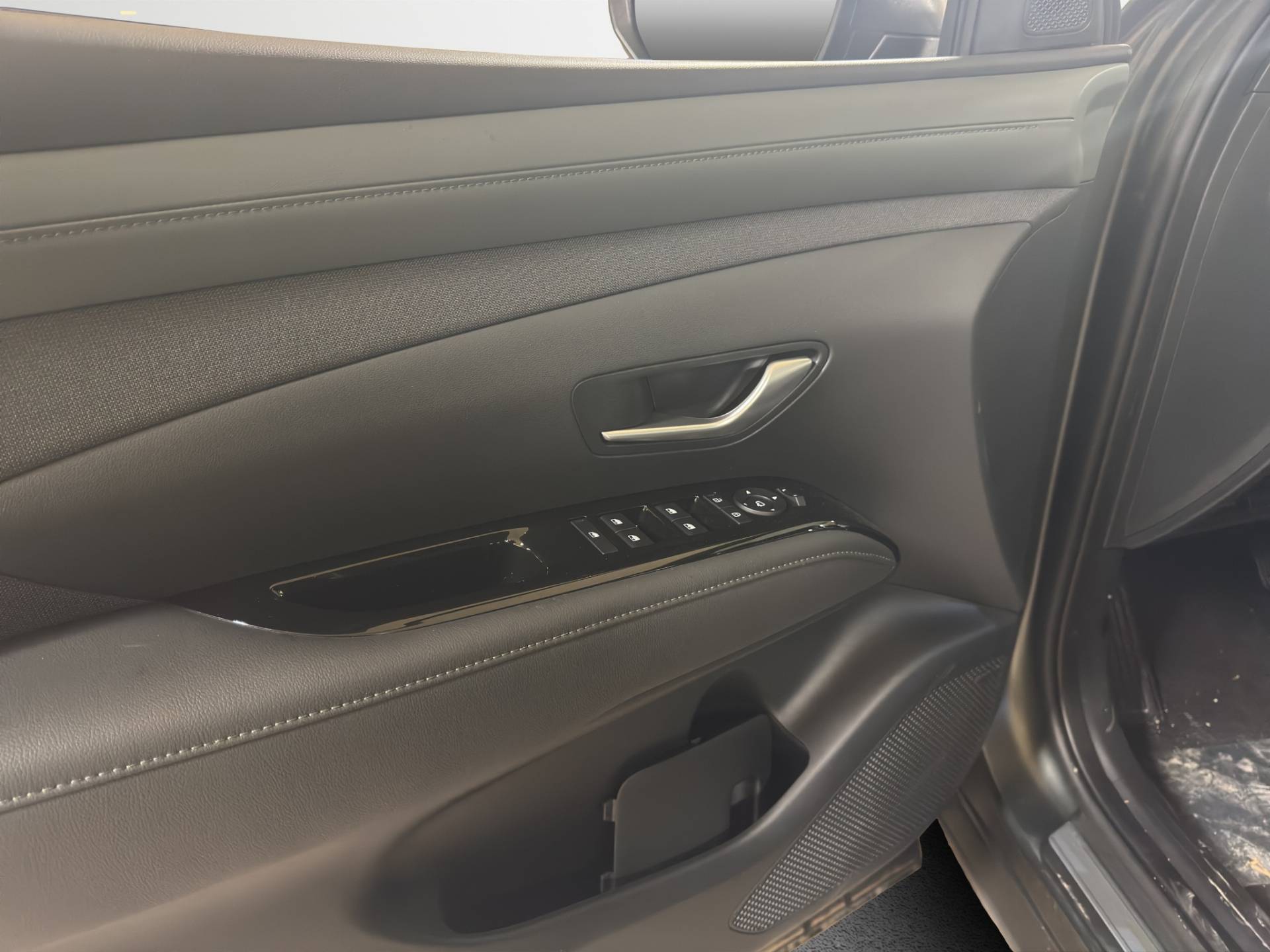 Auto Venduta - HYUNDAI Tucson TUCSON pe 1.6phev at 2wd ex + 20ann+(c) usata in pronta consegna - Brandini