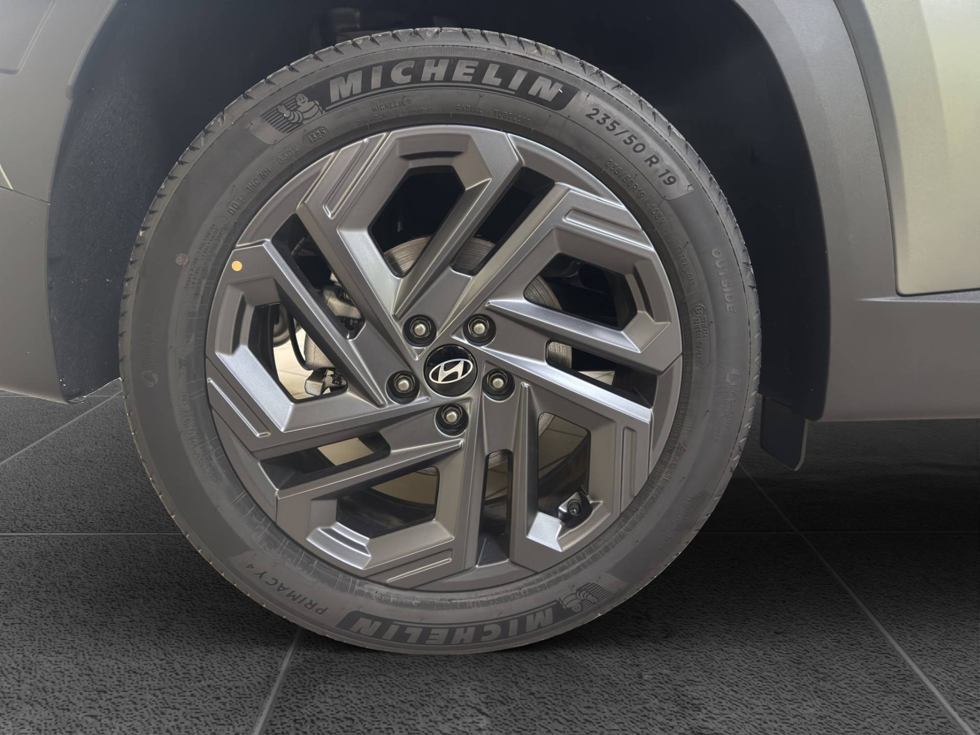 Auto Venduta - HYUNDAI Tucson TUCSON pe 1.6phev at 2wd ex + 20ann+(c) usata in pronta consegna - Brandini