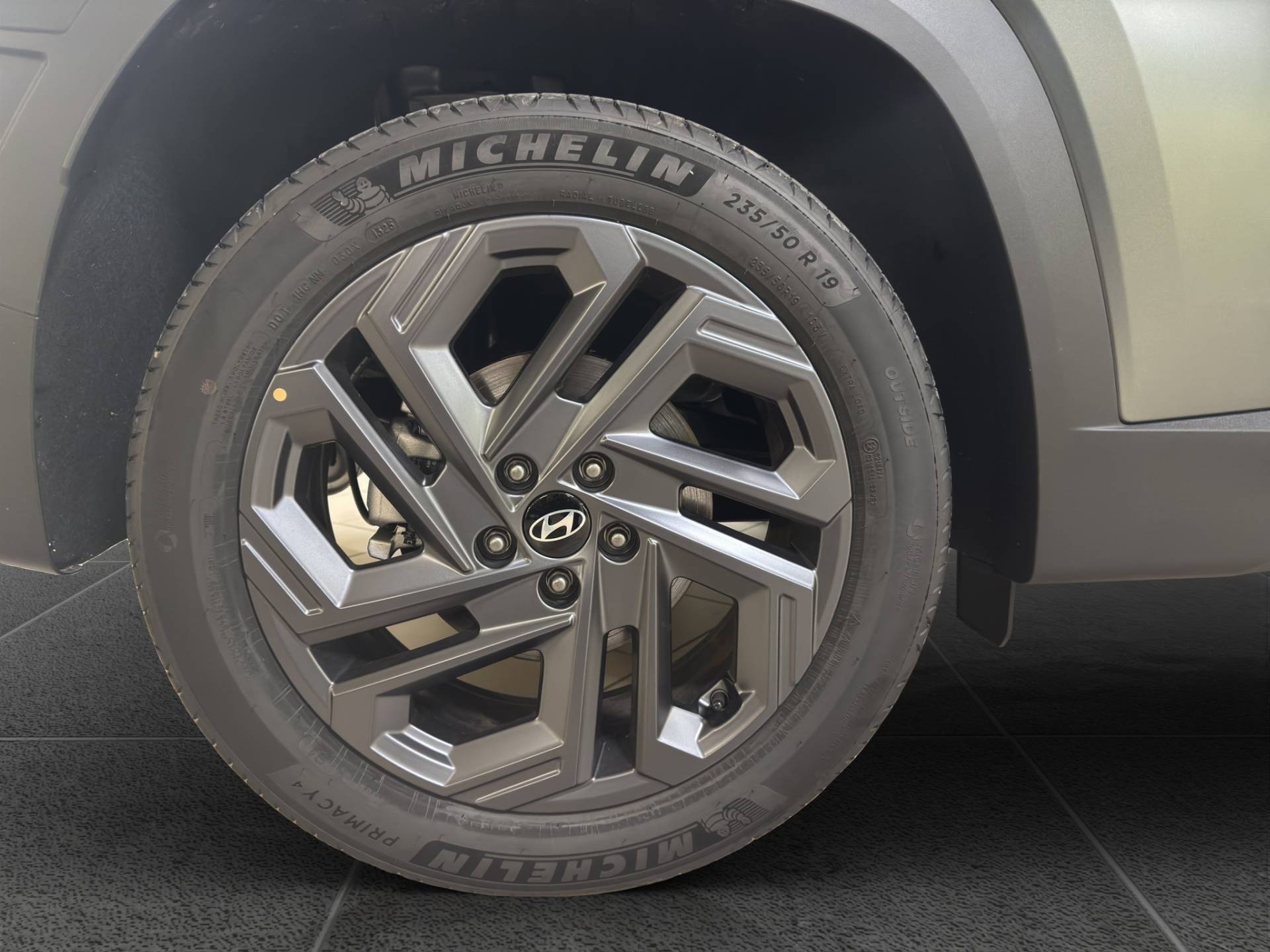 Auto Venduta - HYUNDAI Tucson TUCSON pe 1.6phev at 2wd ex + 20ann+(c) usata in pronta consegna - Brandini