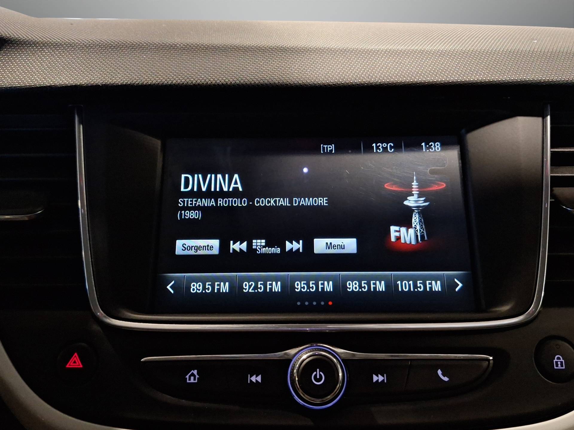 Auto Venduta - OPEL Crossland Crossland 1.5 ecotec Design&Tech 110cv usata in pronta consegna - Brandini