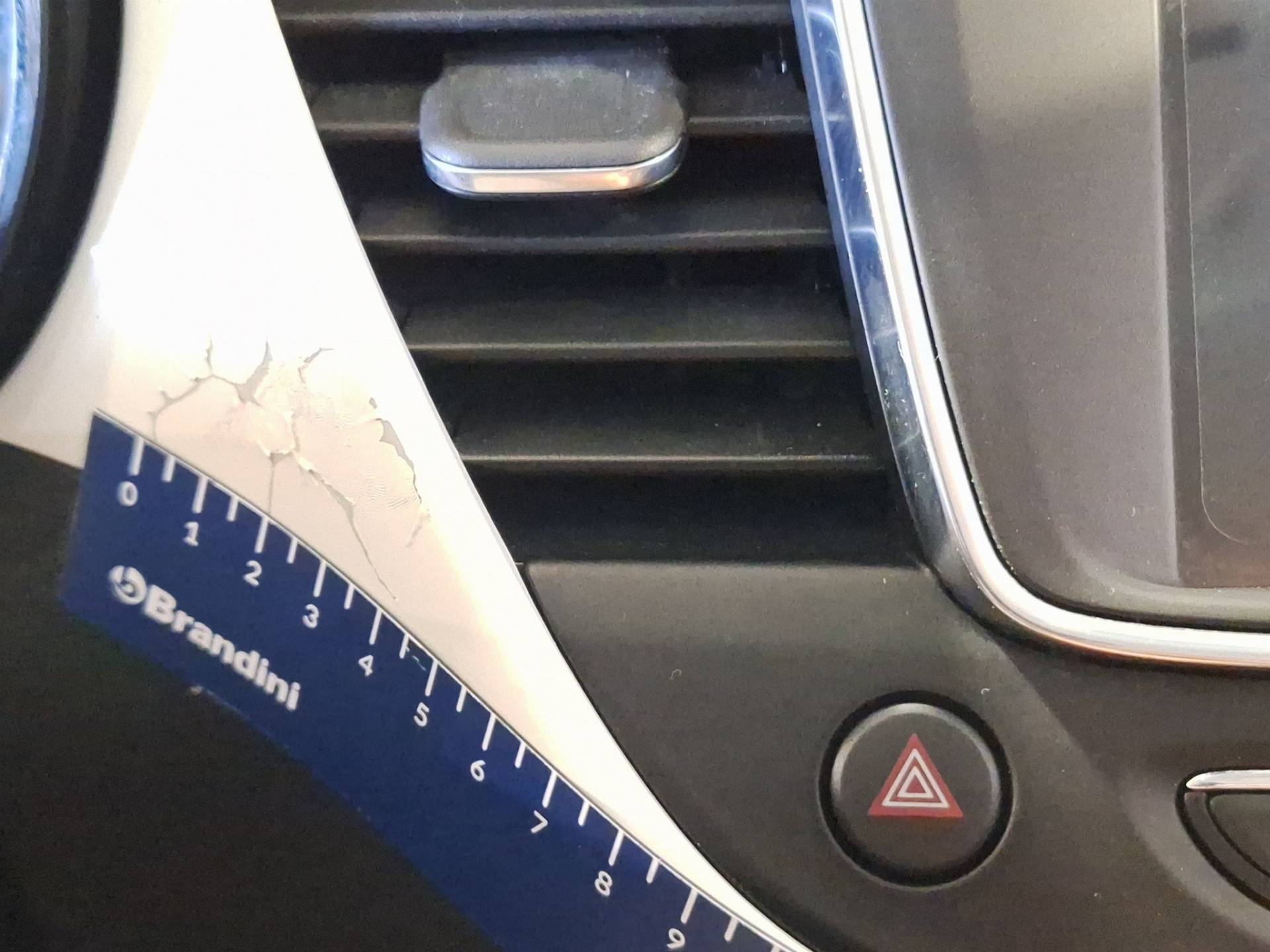 Auto Venduta - OPEL Crossland Crossland 1.5 ecotec Design&Tech 110cv usata in pronta consegna - Brandini