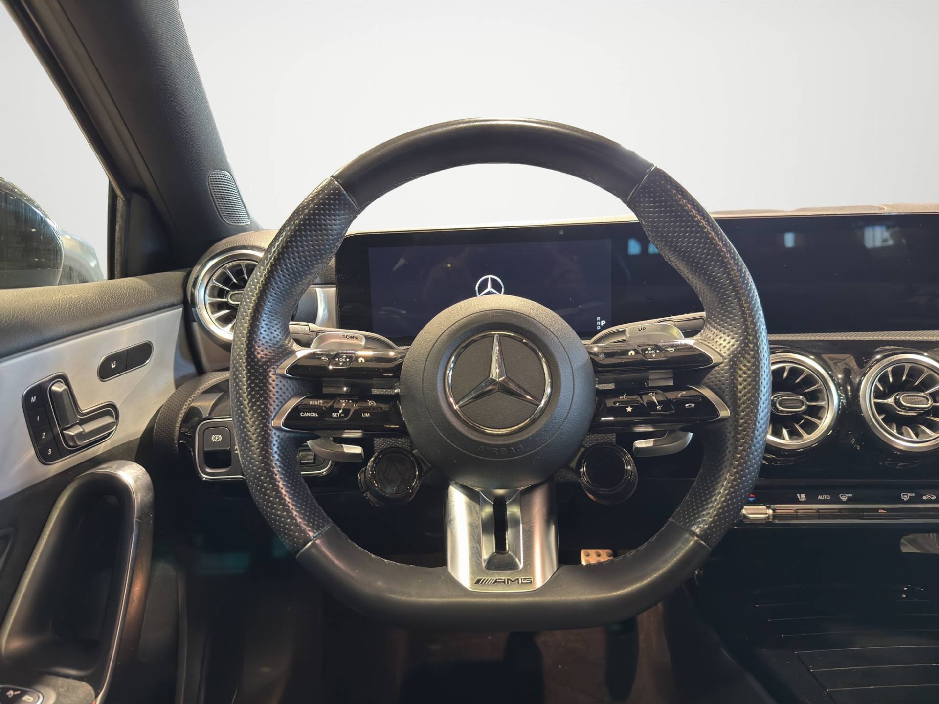 MERCEDES Classe A - Foto 9