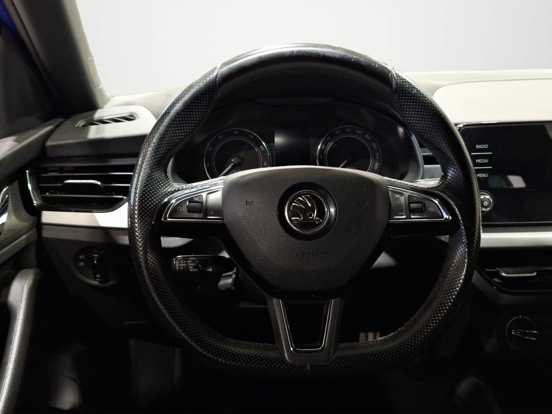 SKODA Scala - Foto 9