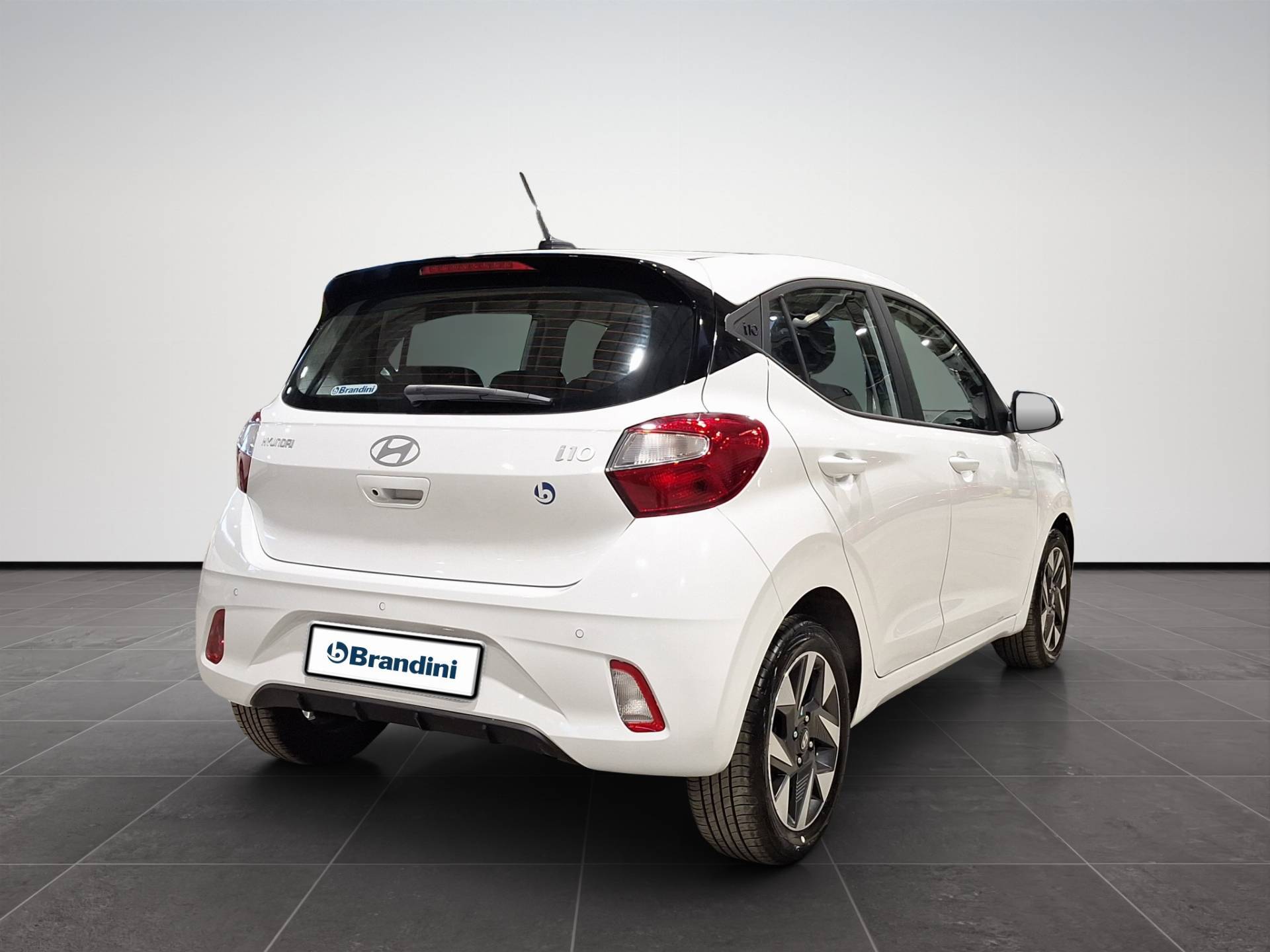 HYUNDAI I10 - Foto 6