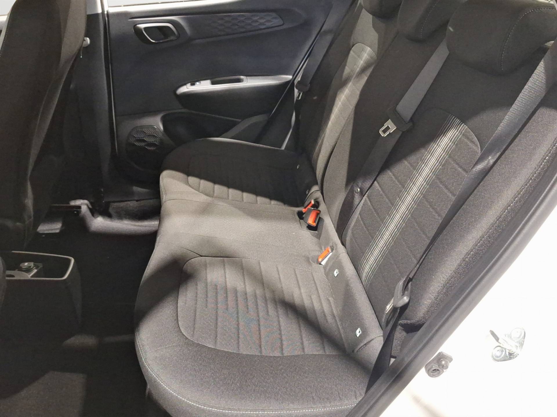 HYUNDAI I10 - Foto 11