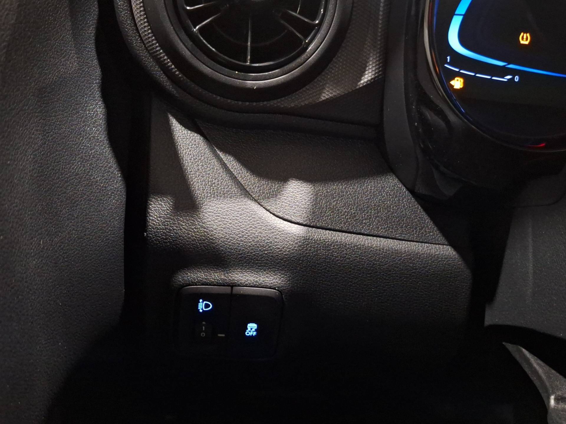 HYUNDAI I10 - Foto 24