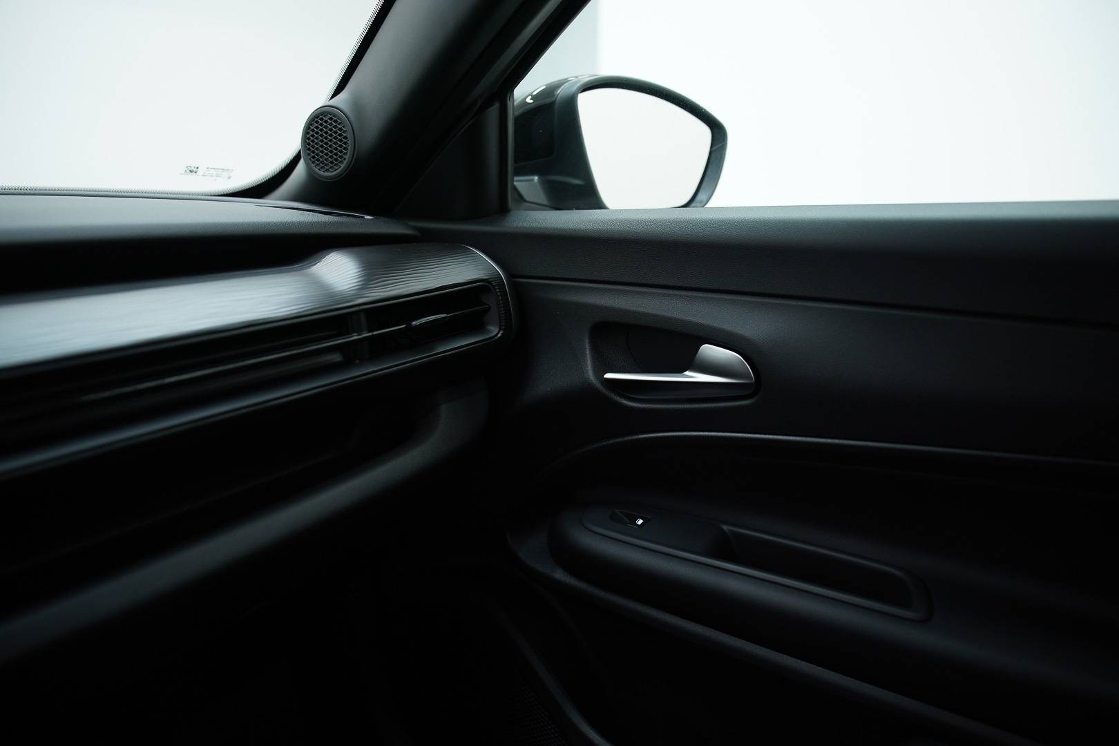 JEEP Avenger - Foto 20