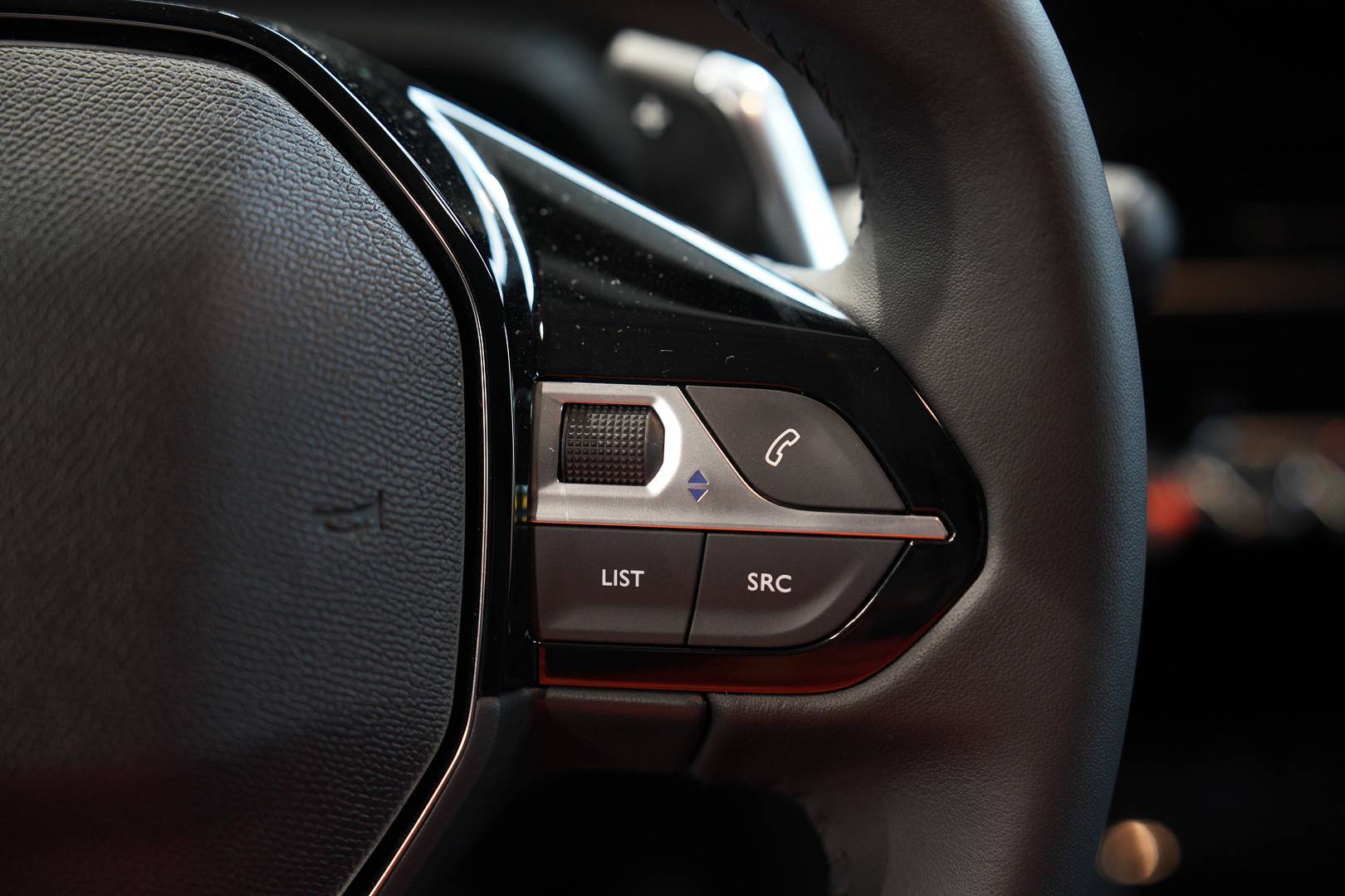 Auto Venduta - PEUGEOT 208 208 1.2 hybrid Allure 145cv e-dcs 6 usata in pronta consegna - Brandini