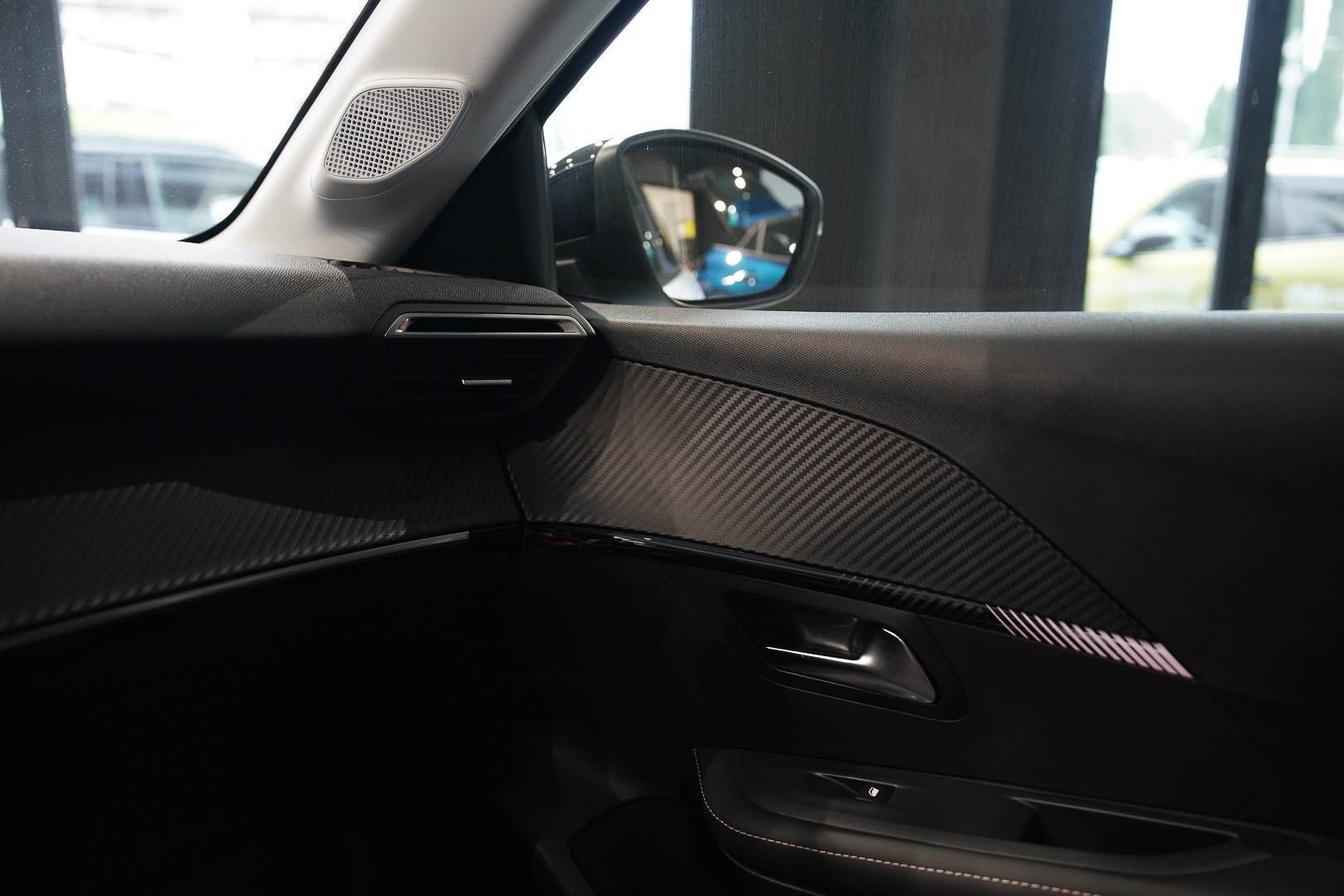 Auto Venduta - PEUGEOT 208 208 1.2 hybrid Allure 145cv e-dcs 6 usata in pronta consegna - Brandini