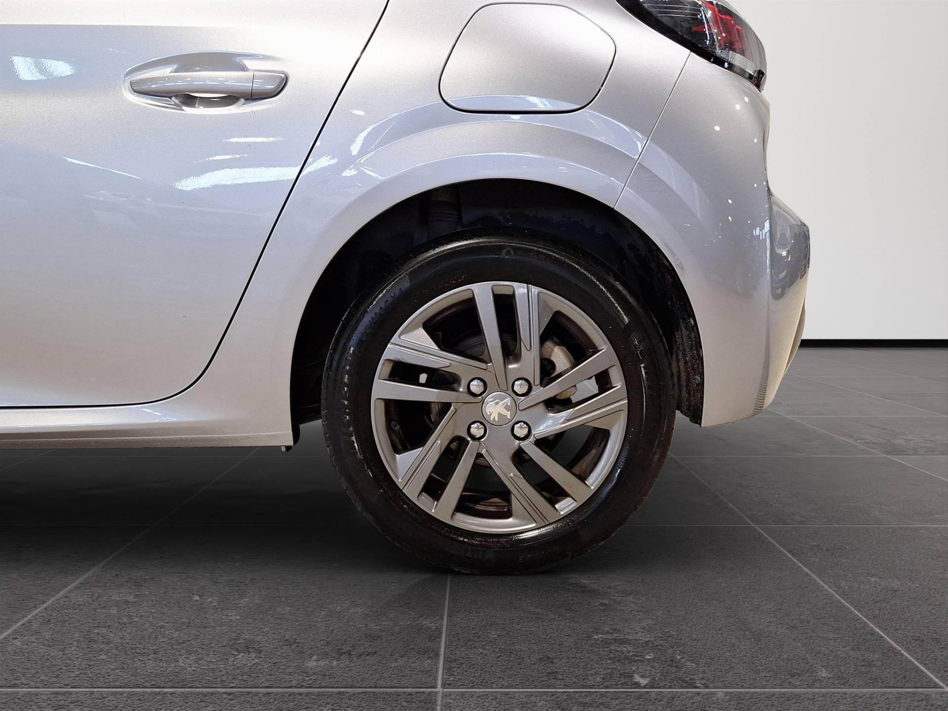 Auto Venduta - PEUGEOT 208 208 1.5 bluehdi Active Pack s&s 100cv usata in pronta consegna - Brandini