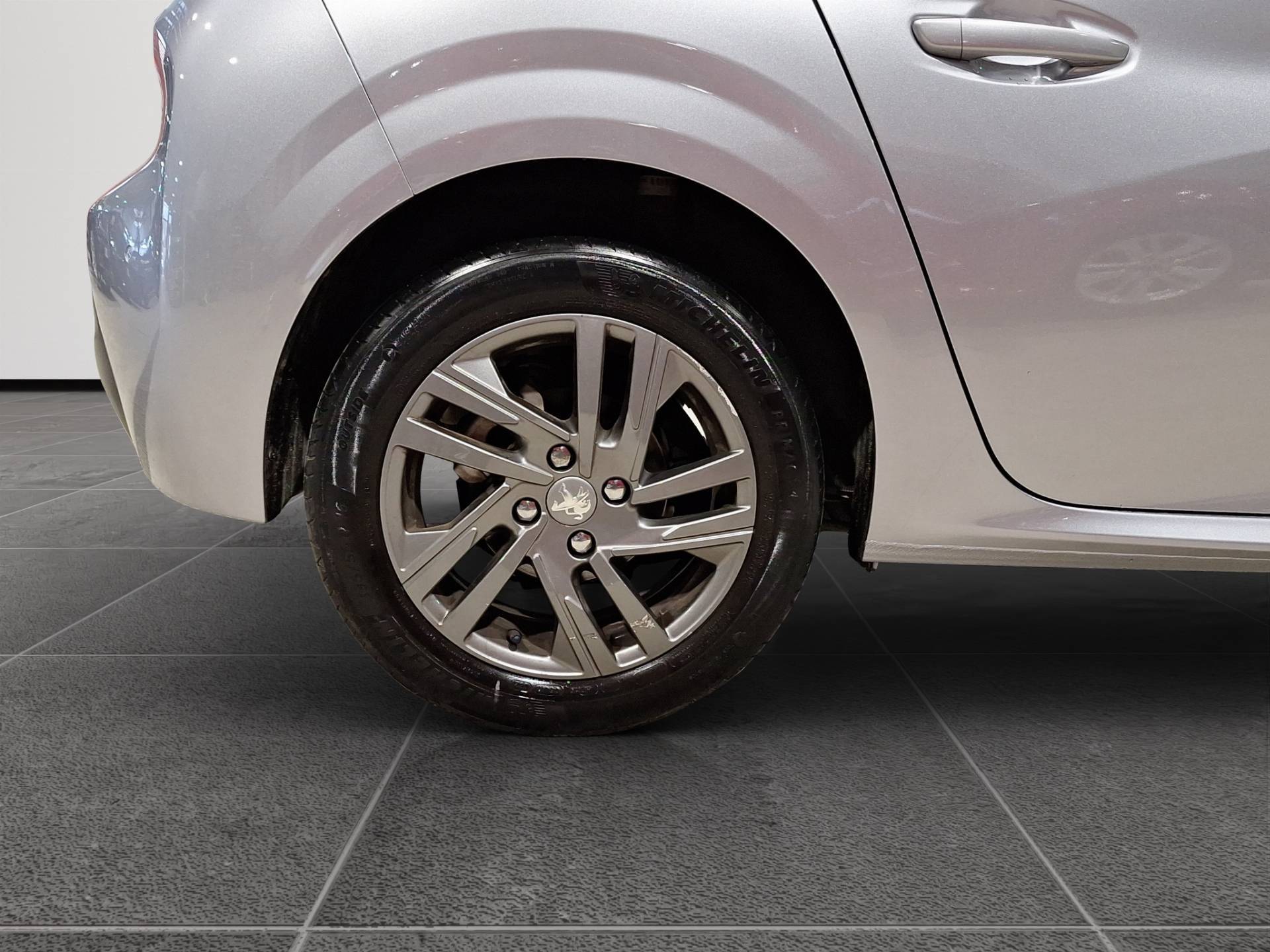 Auto Venduta - PEUGEOT 208 208 1.5 bluehdi Active Pack s&s 100cv usata in pronta consegna - Brandini